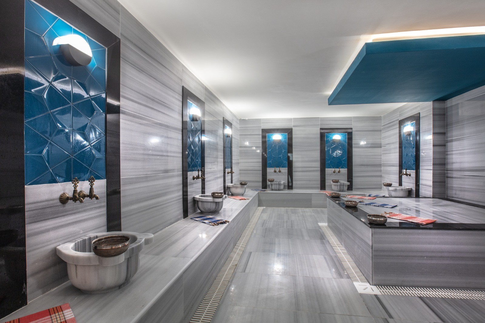 BRAND NEW 3 BEDROOMED RESIDENCE