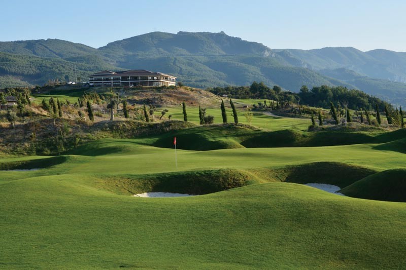 944  sqm Private Plot to Build a Detached Luxury Villa in Golf&Spa Resort Kusadasi