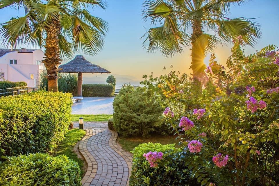 КВАРТИРА 2+1 В GOLF & SPA RESORT В КУШАДАСЫ.