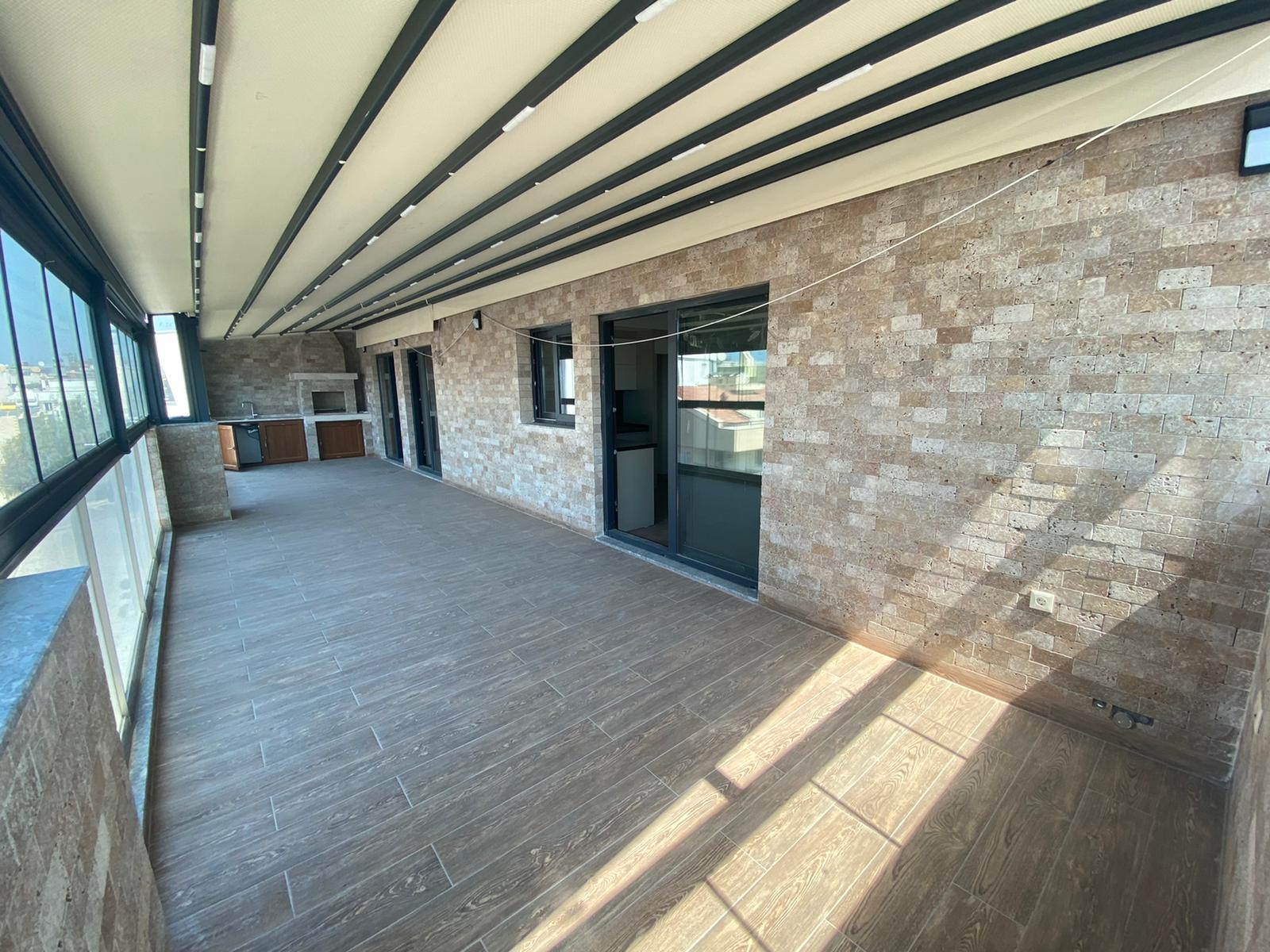 CLOSE TO THE CITY CENTER  AFFORDABLE PRICES BRAND NEW APARTMENTS