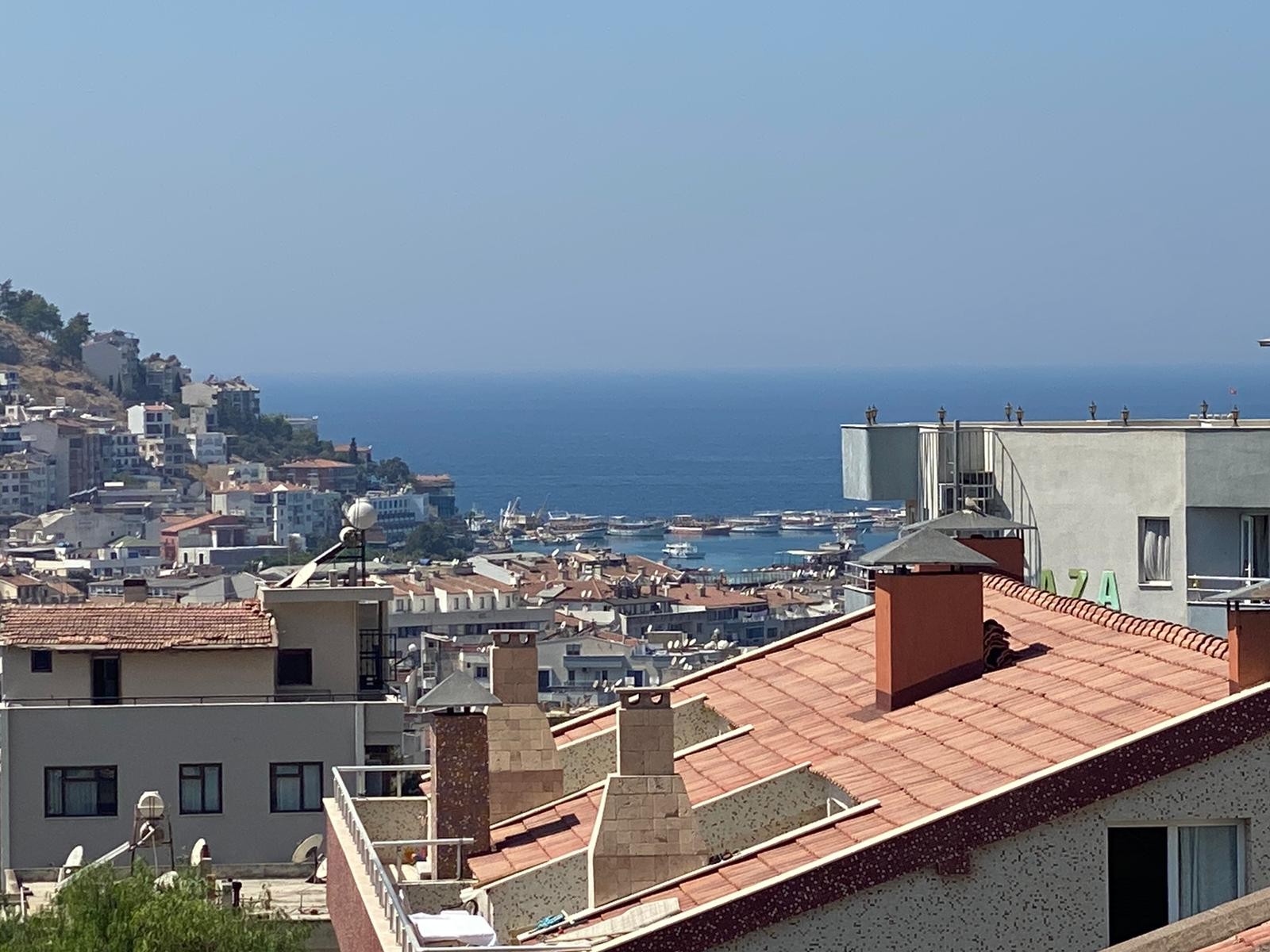 CLOSE TO THE CITY CENTER  AFFORDABLE PRICES BRAND NEW APARTMENTS