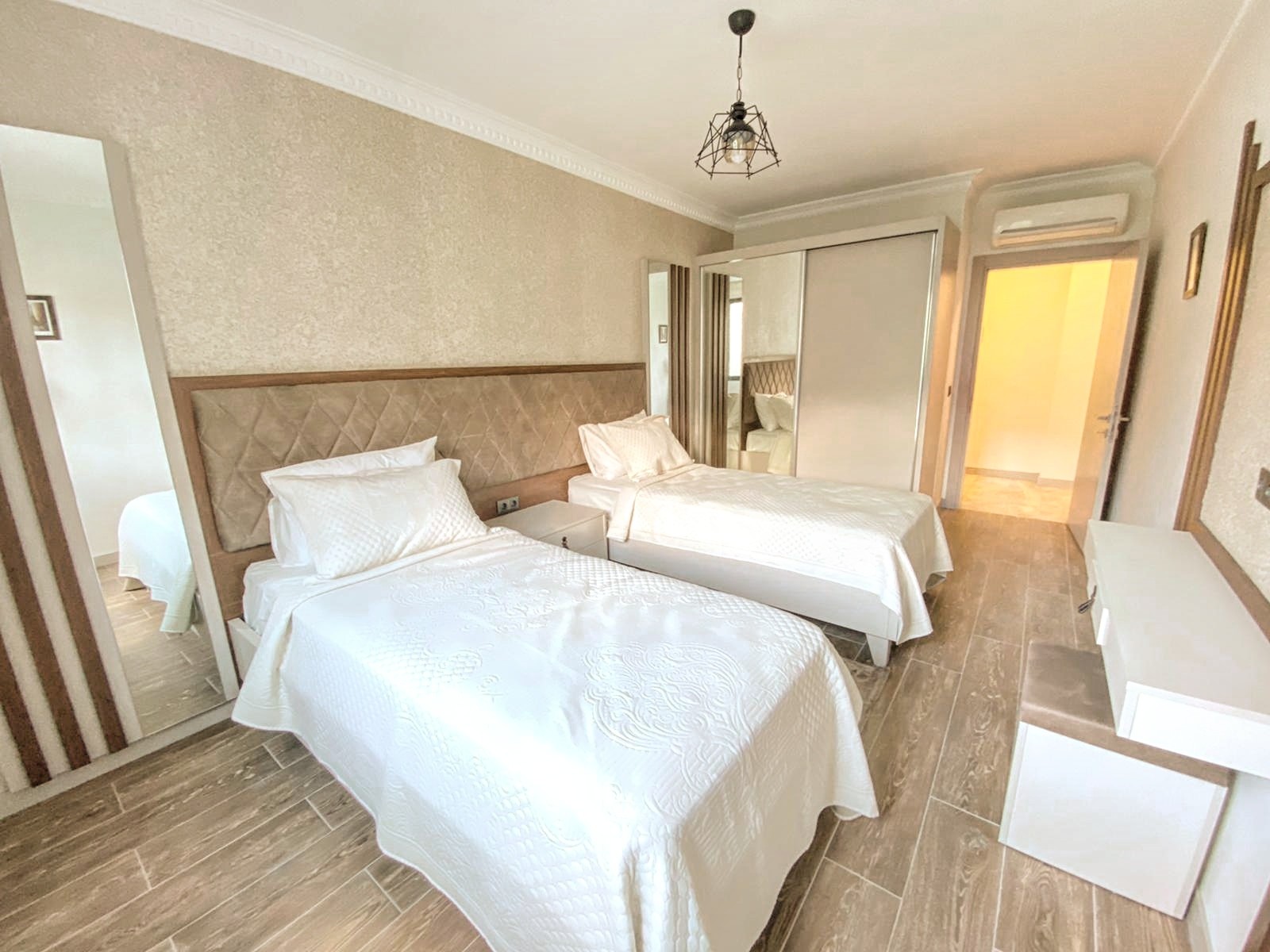 CLOSE TO THE CITY CENTER  AFFORDABLE PRICES BRAND NEW APARTMENTS