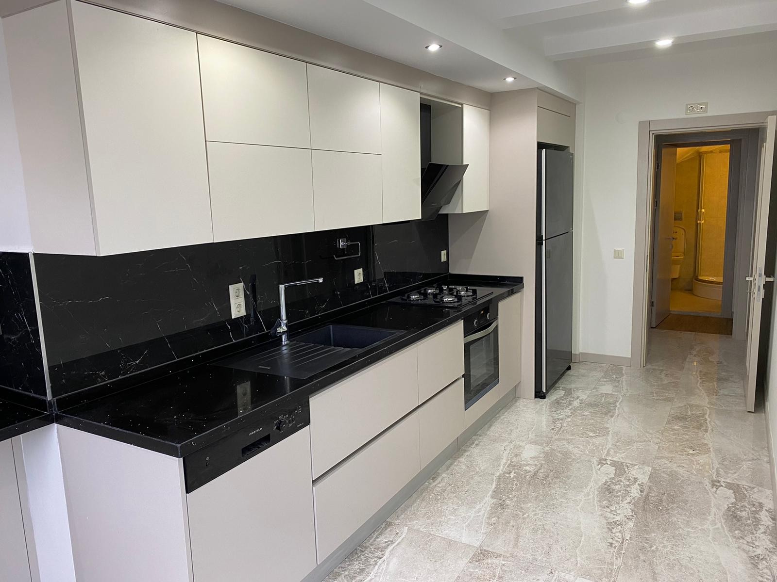 CLOSE TO THE CITY CENTER  AFFORDABLE PRICES BRAND NEW APARTMENTS