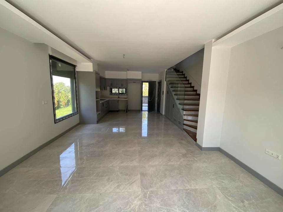 LONG  BEACH BRAND NEW  DETACHED VILLA WITH PRIVATE JACUZZI IN KUSADASI