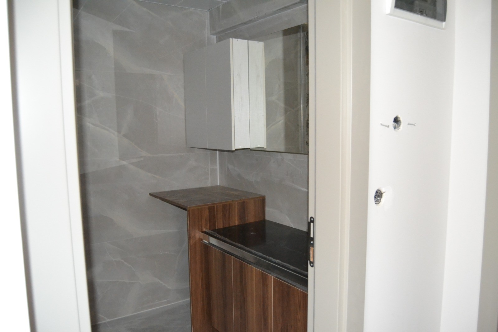 GREAT OPPORTUNITY LADIES BEACH 1+1 2+1 KEY READY APARTMENTS