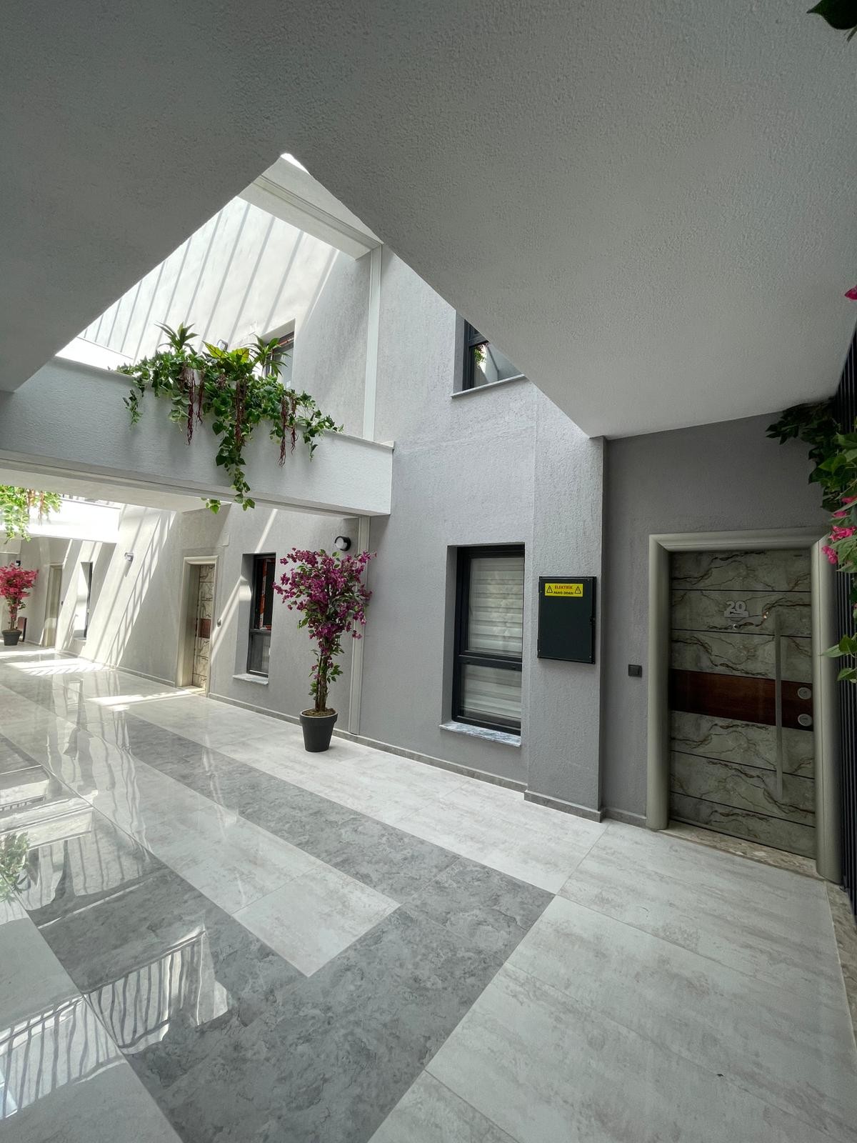 НОВЫЕ ПРЕСТИЖНЫЕ КВАРТИРЫ В КУШАДАСЫ.