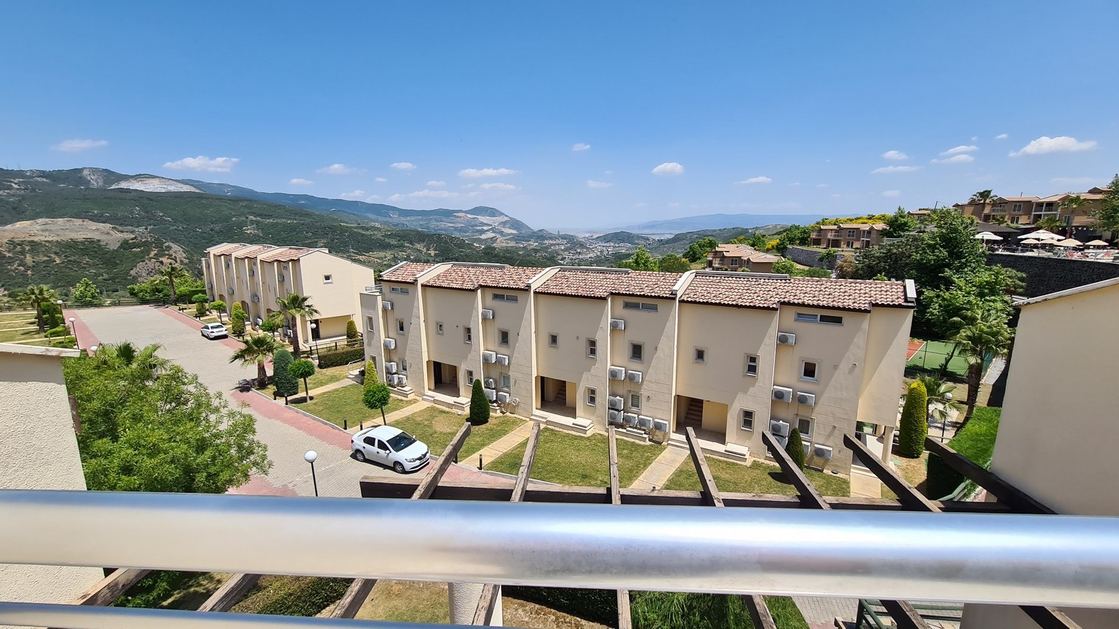 2 Bed Furnished Penthouse Apartment in Golf & Spa Resort in Kusadasi