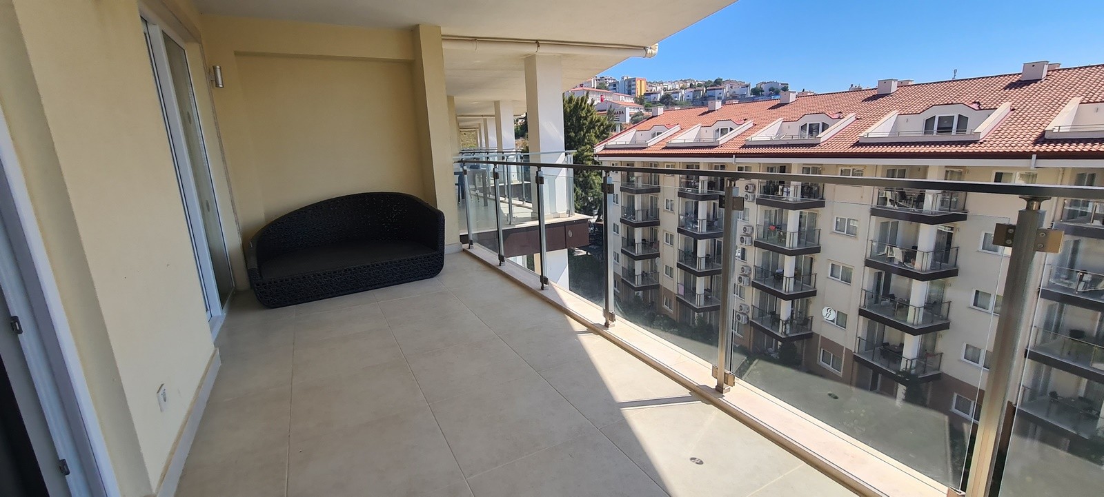 КВАРТИРА 1+1 В RAMADA RESORT В КУШАДАСЫ.