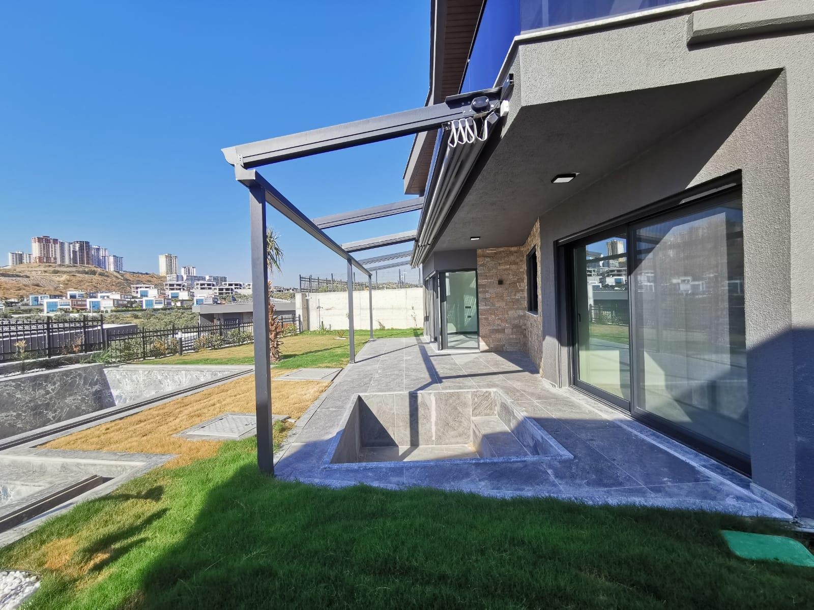 ЭЛИТНАЯ ВИЛЛА НА ПРОДАЖУ В КУШАДАСЫ.