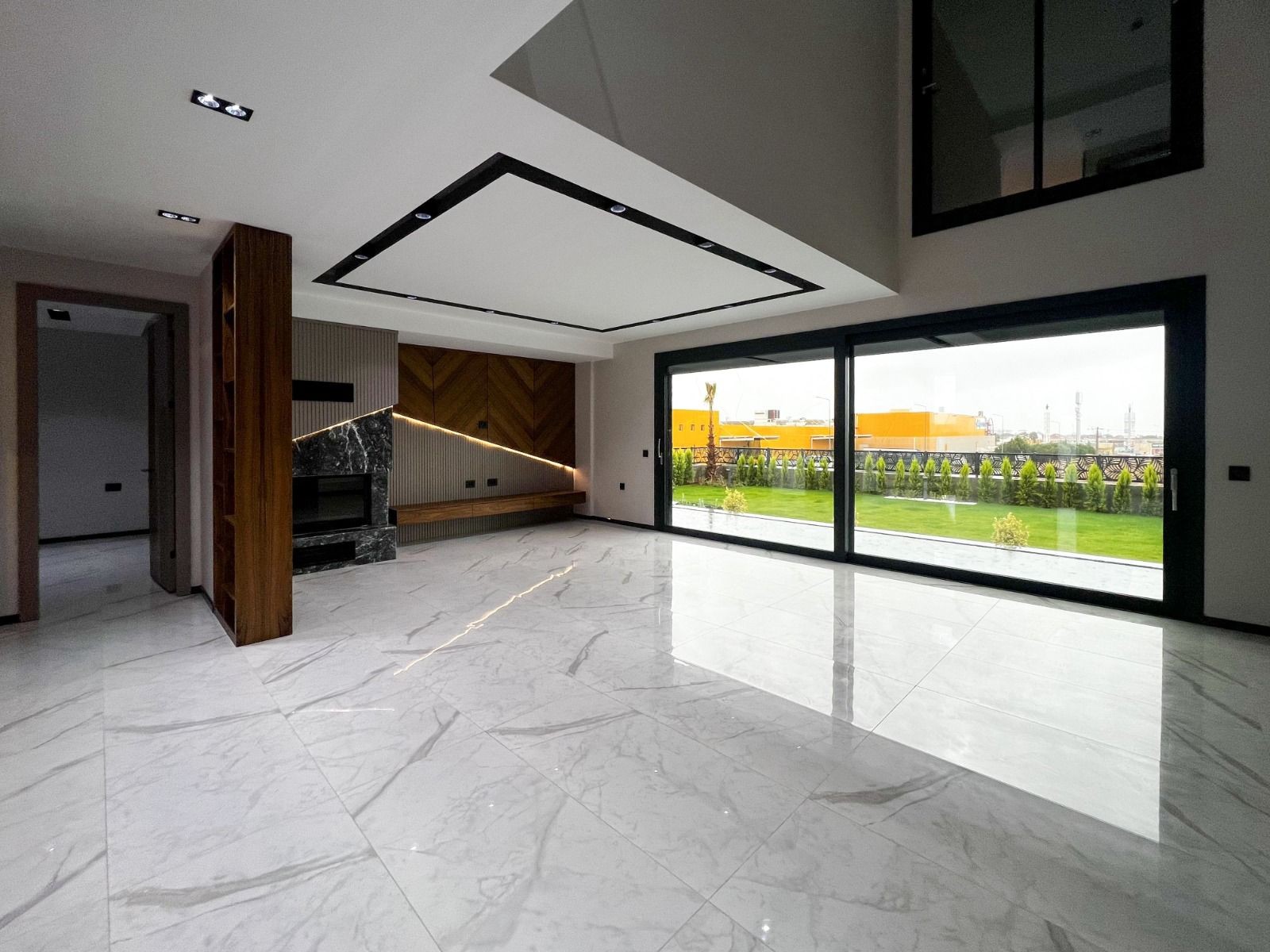 LUX PREMIUM QUALITY PRIVA VILLA'S IN TOWN CLOSE TO THE MALL & SEASIDE KUSADASİ