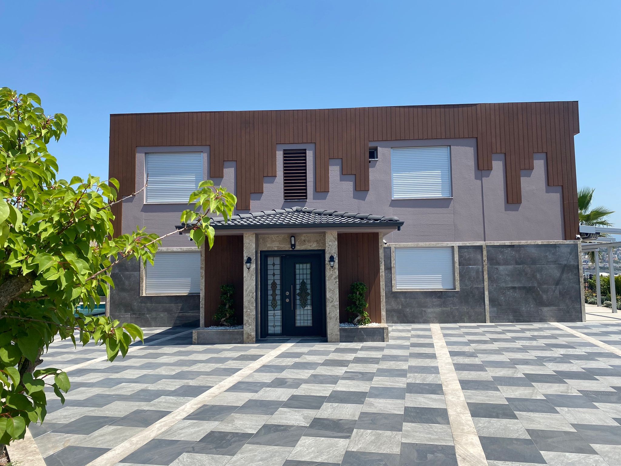 РОСКОШНАЯ ОТДЕЛЬНАЯ ВИЛЛА С ВИДОМ НА МОРЕ В КУШАДАСЫ.