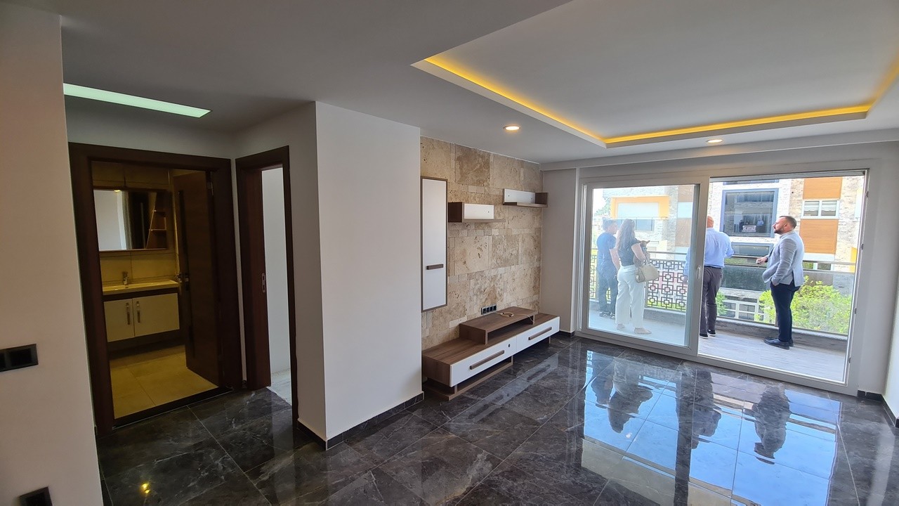 Spacious Luxury One Bedroom Apartment for sale in Kusadasi