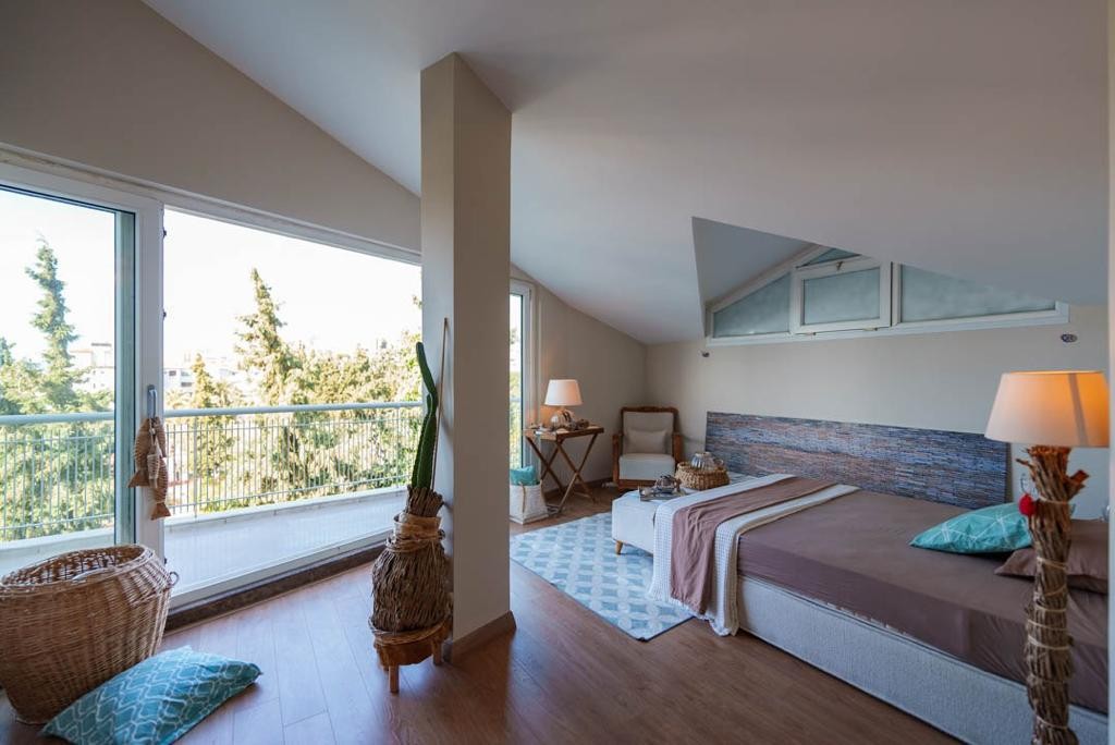 КВАРТИРА С ВИДОМ НА МОРЕ В ЦЕНТРЕ ГОРОДА КУШАДАСЫ.