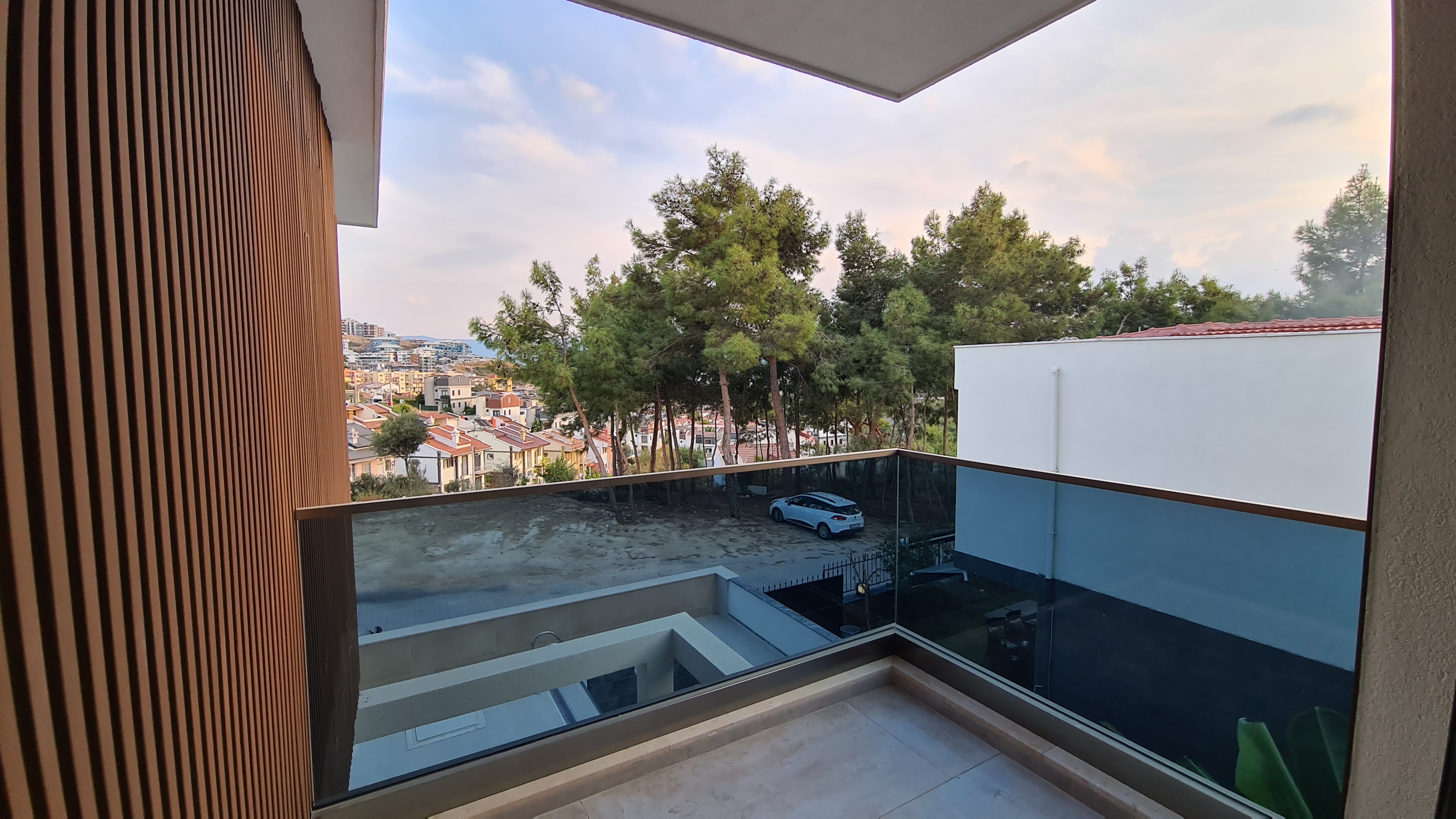 ВИЛЛА  4+1 С ЧАСТНЫМ БАССЕЙНОМ НА ПРОДАЖУ В КУШАДАСЫ.