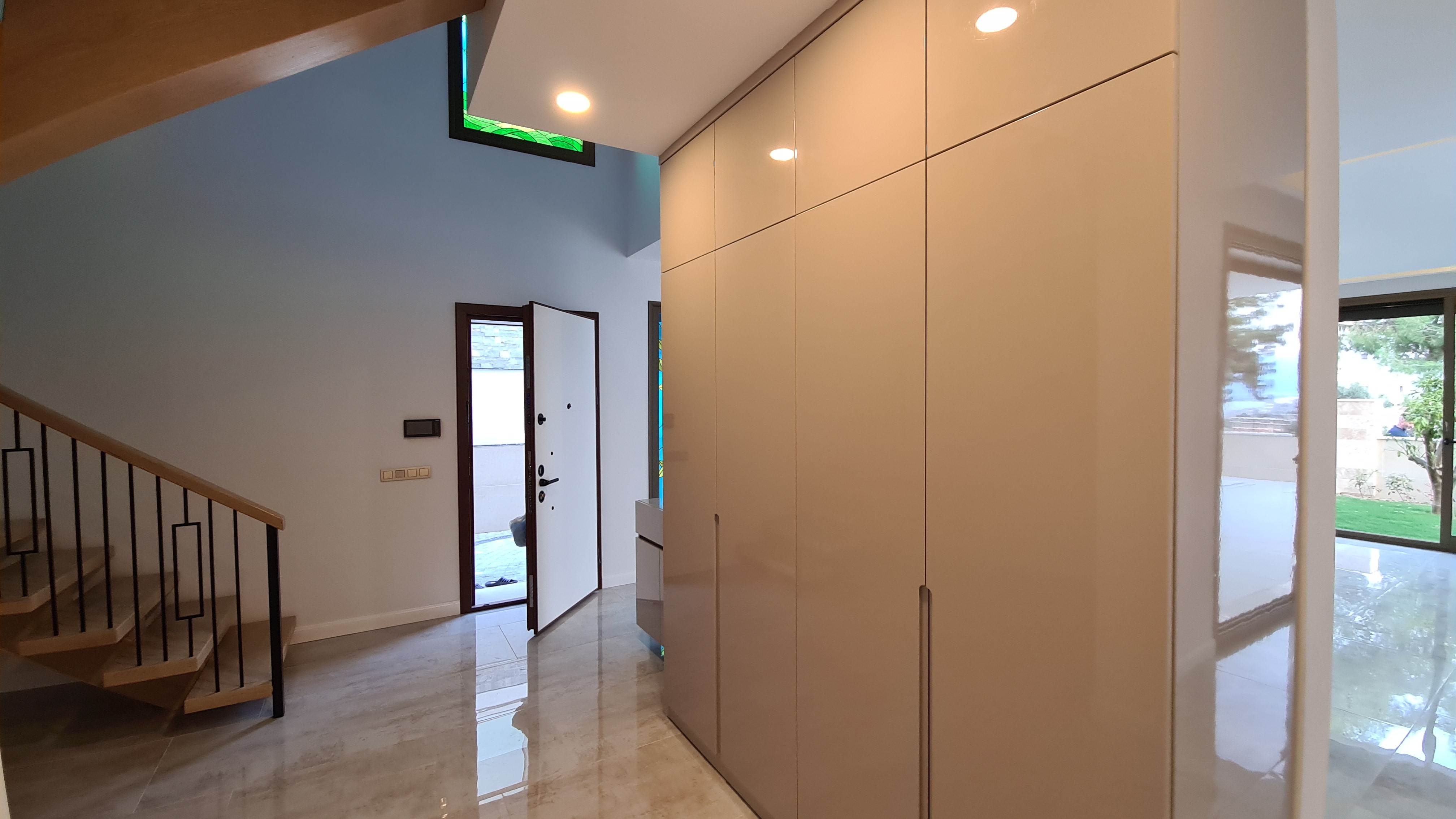 ВИЛЛА  4+1 С ЧАСТНЫМ БАССЕЙНОМ НА ПРОДАЖУ В КУШАДАСЫ.