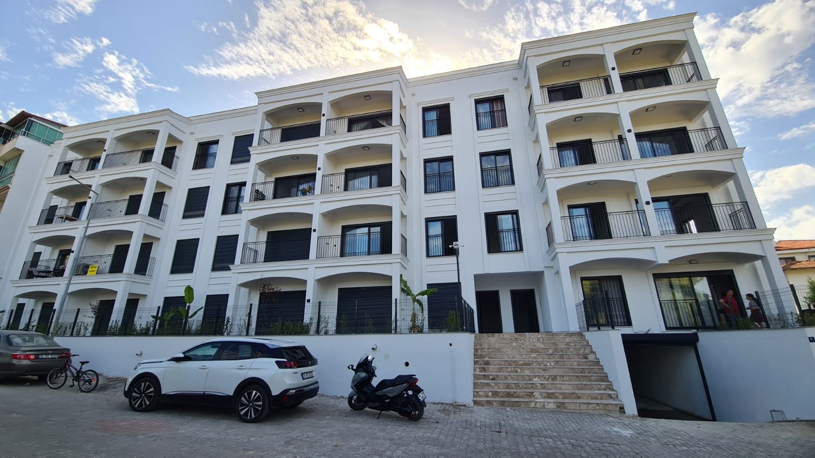 НОВЫЙ СОВРЕМЕННЫЙ ПРОЕКТ В КУШАДАСЫ.