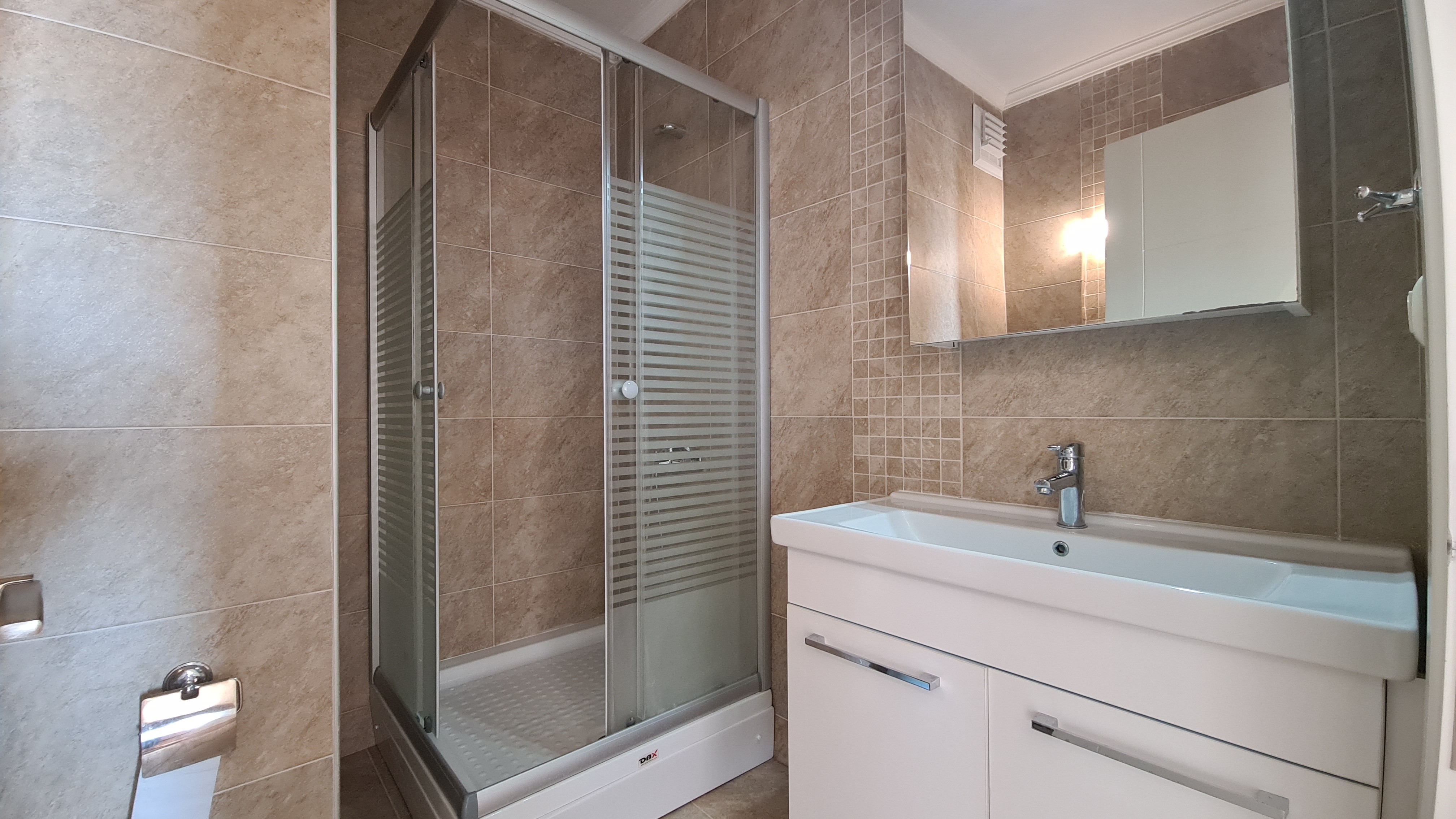 КВАРТИРА 3+1 С ПАНОРАМНЫМ ВИДОМ НА МОРЕ В КУШАДАСЫ.