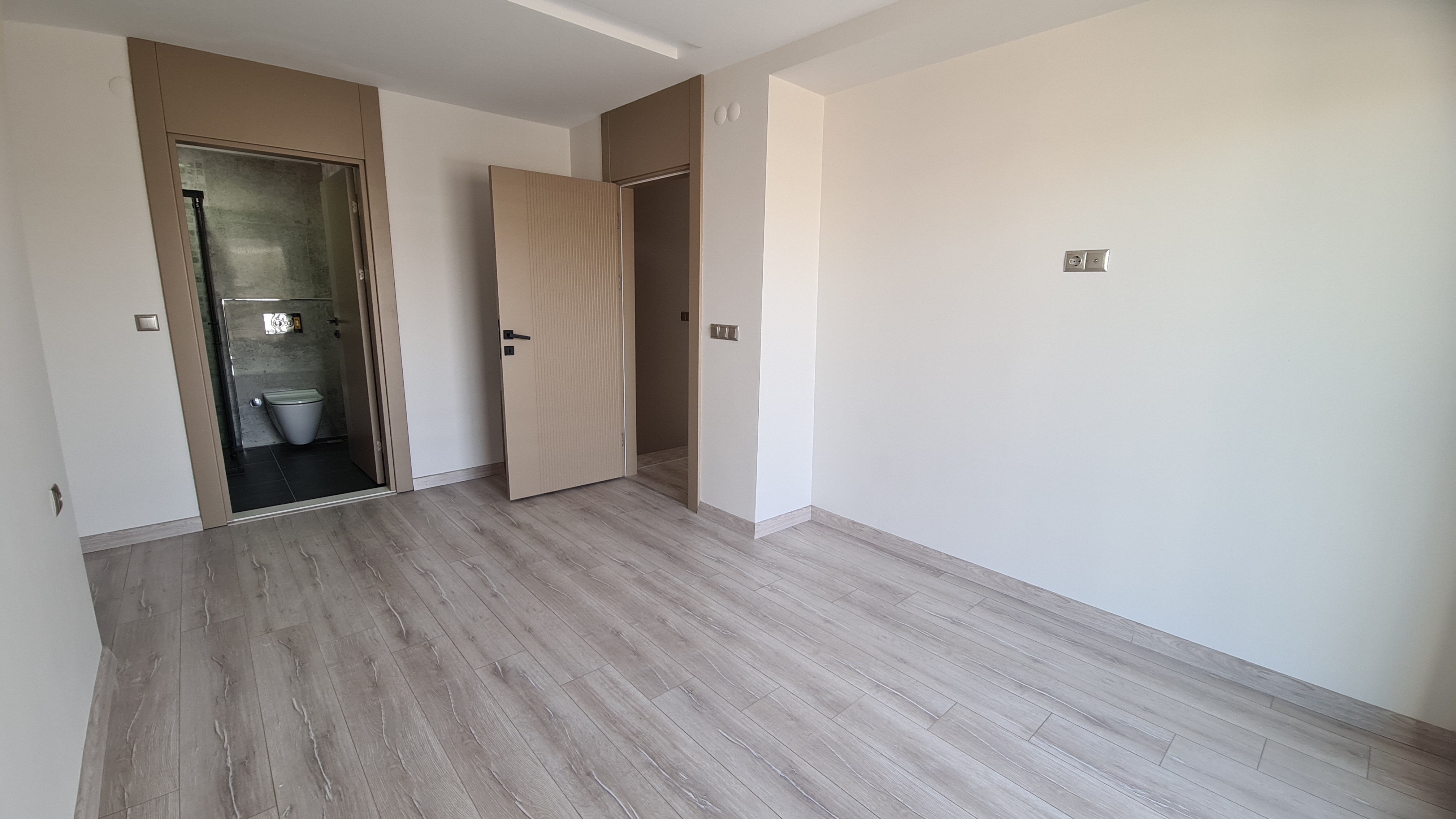 ОТДЕЛЬНАЯ ВИЛЛА С ЧАСТНЫМ БАССЕЙНОМ В КУШАДАСЫ.