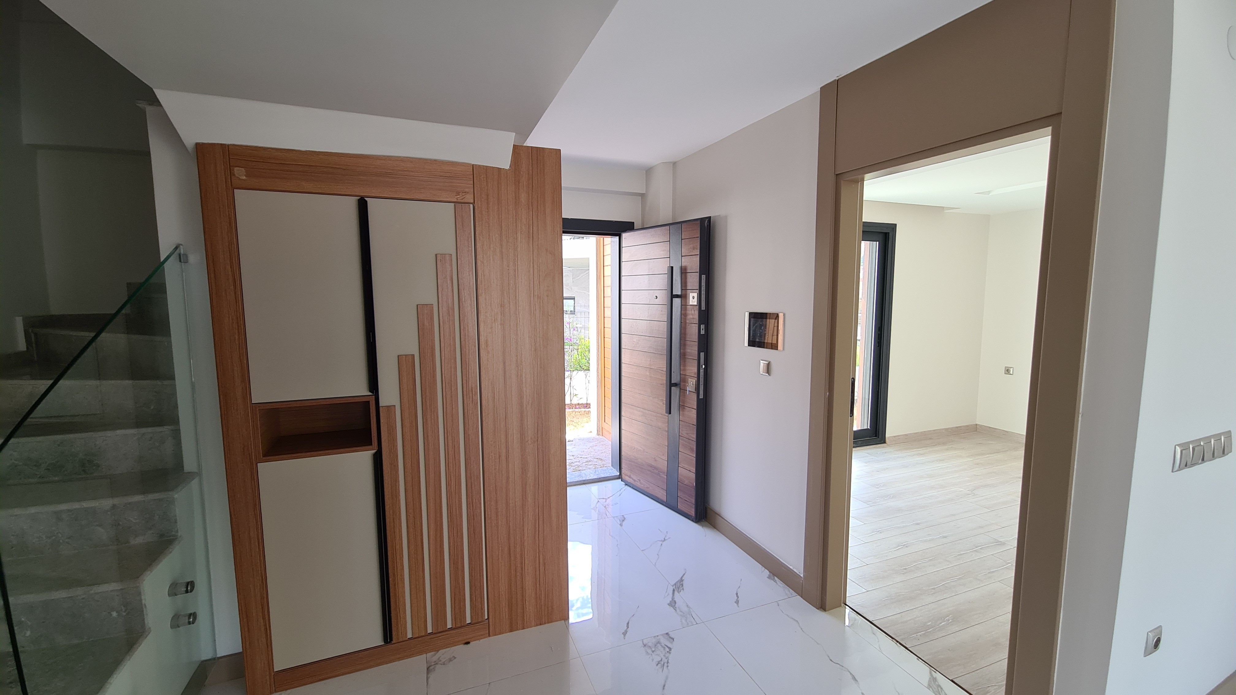 ОТДЕЛЬНАЯ ВИЛЛА С ЧАСТНЫМ БАССЕЙНОМ В КУШАДАСЫ.