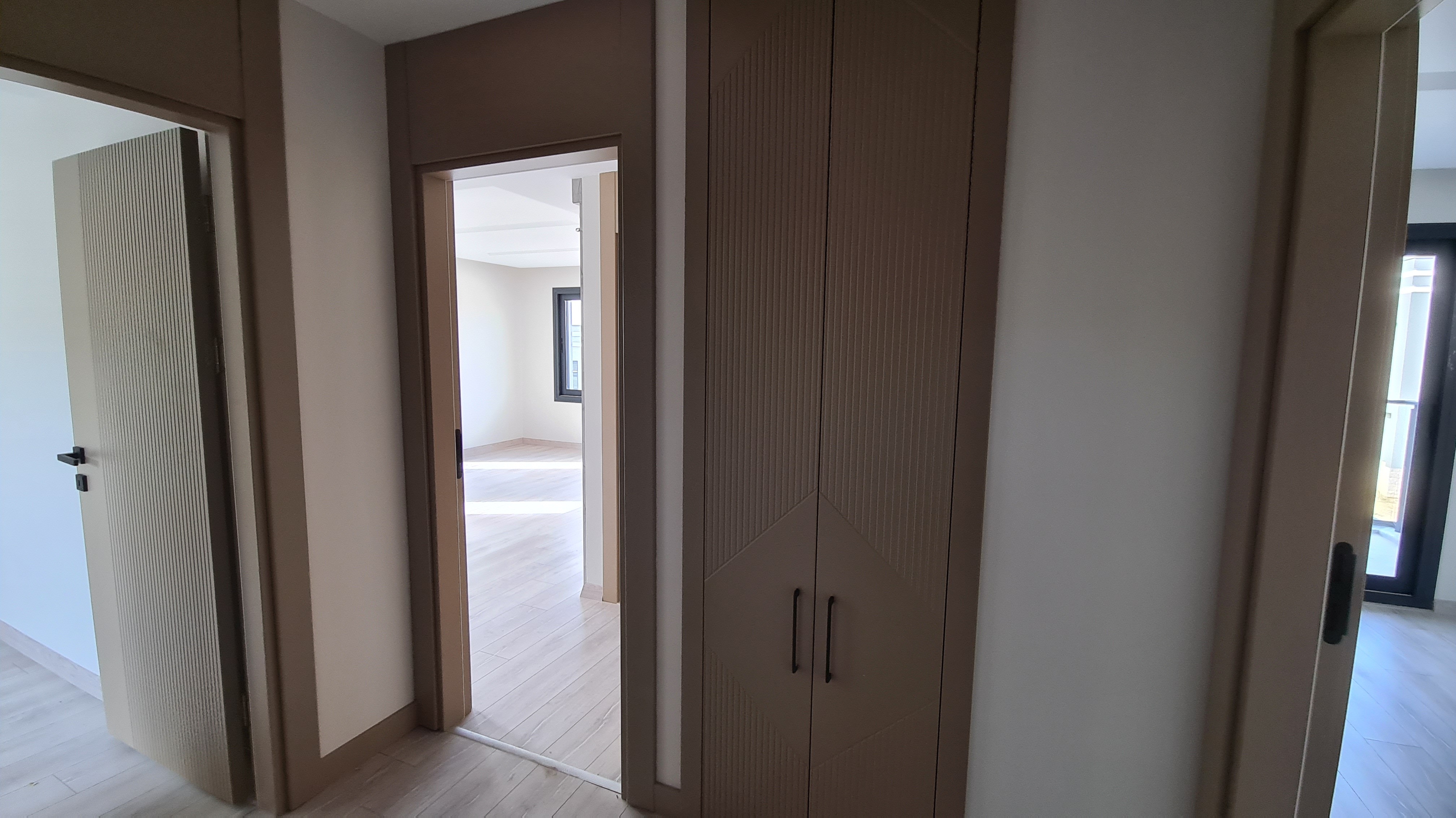 ОТДЕЛЬНАЯ ВИЛЛА С ЧАСТНЫМ БАССЕЙНОМ В КУШАДАСЫ.