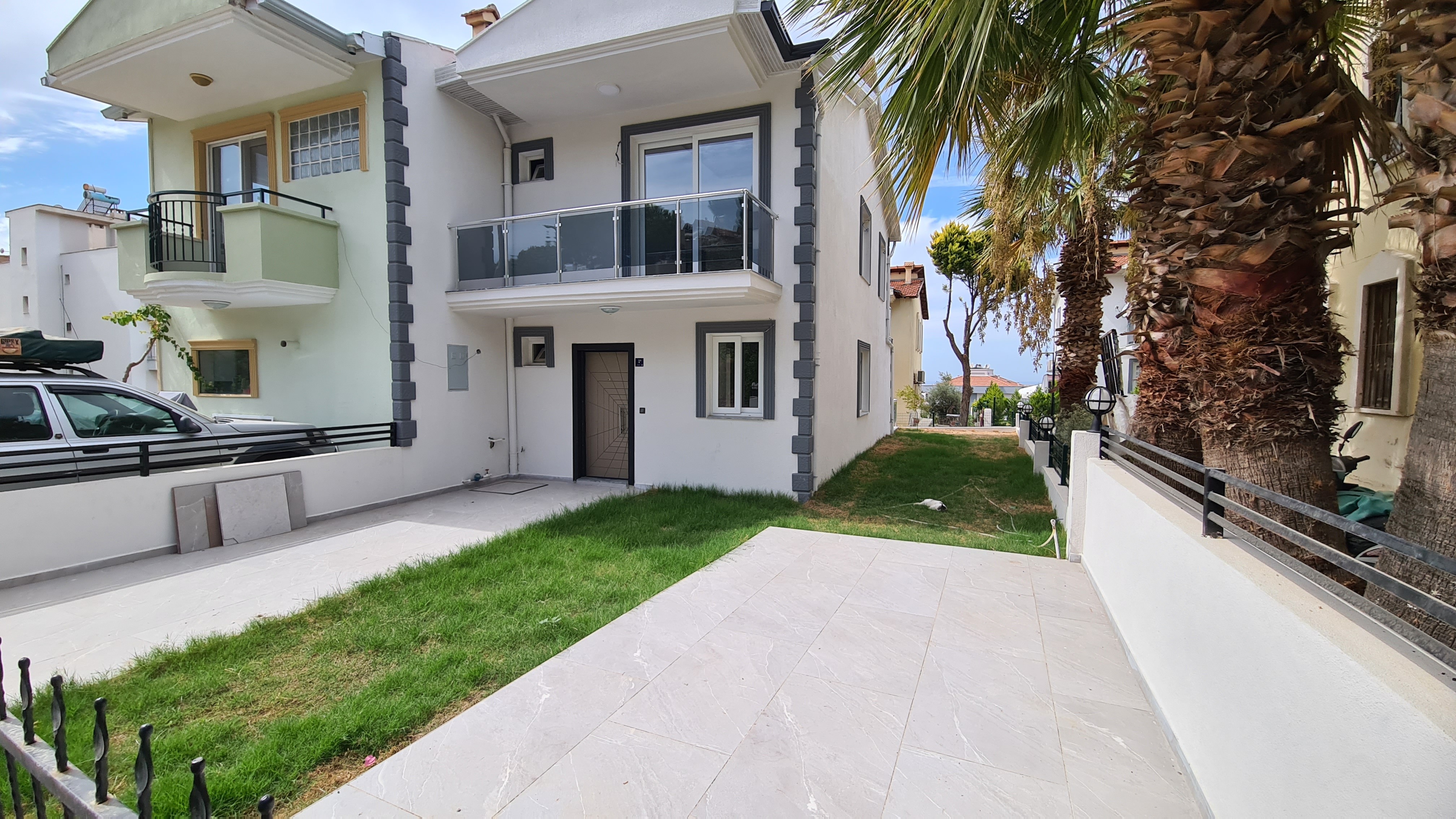 Opportunity Villa in the Marina