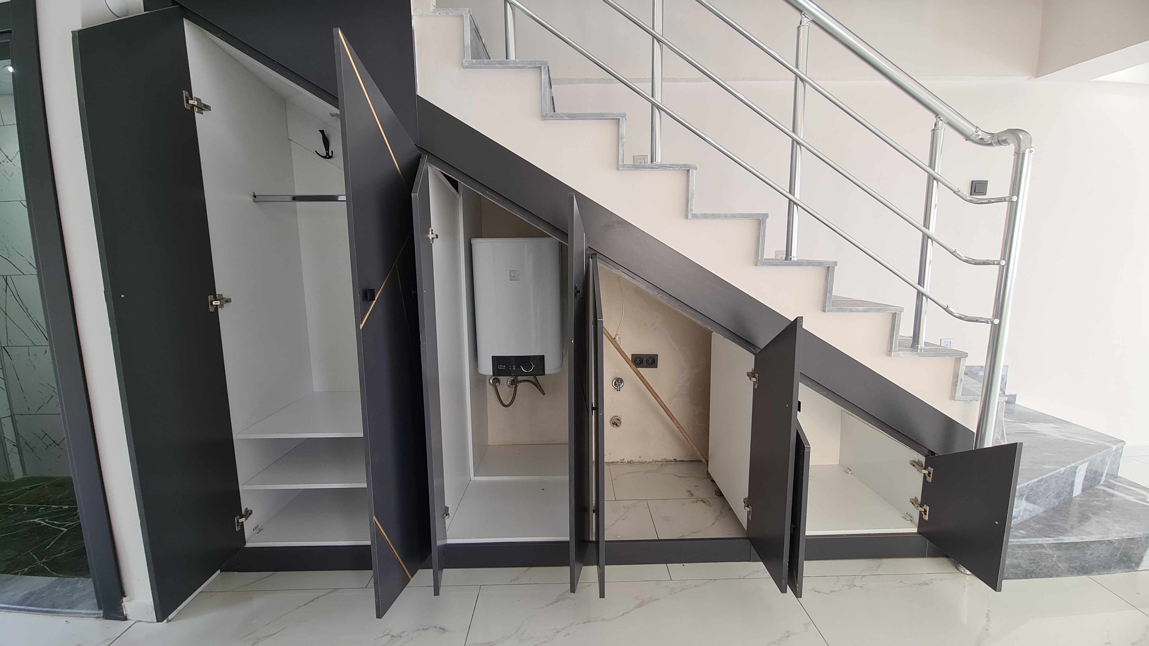 Opportunity Villa in the Marina