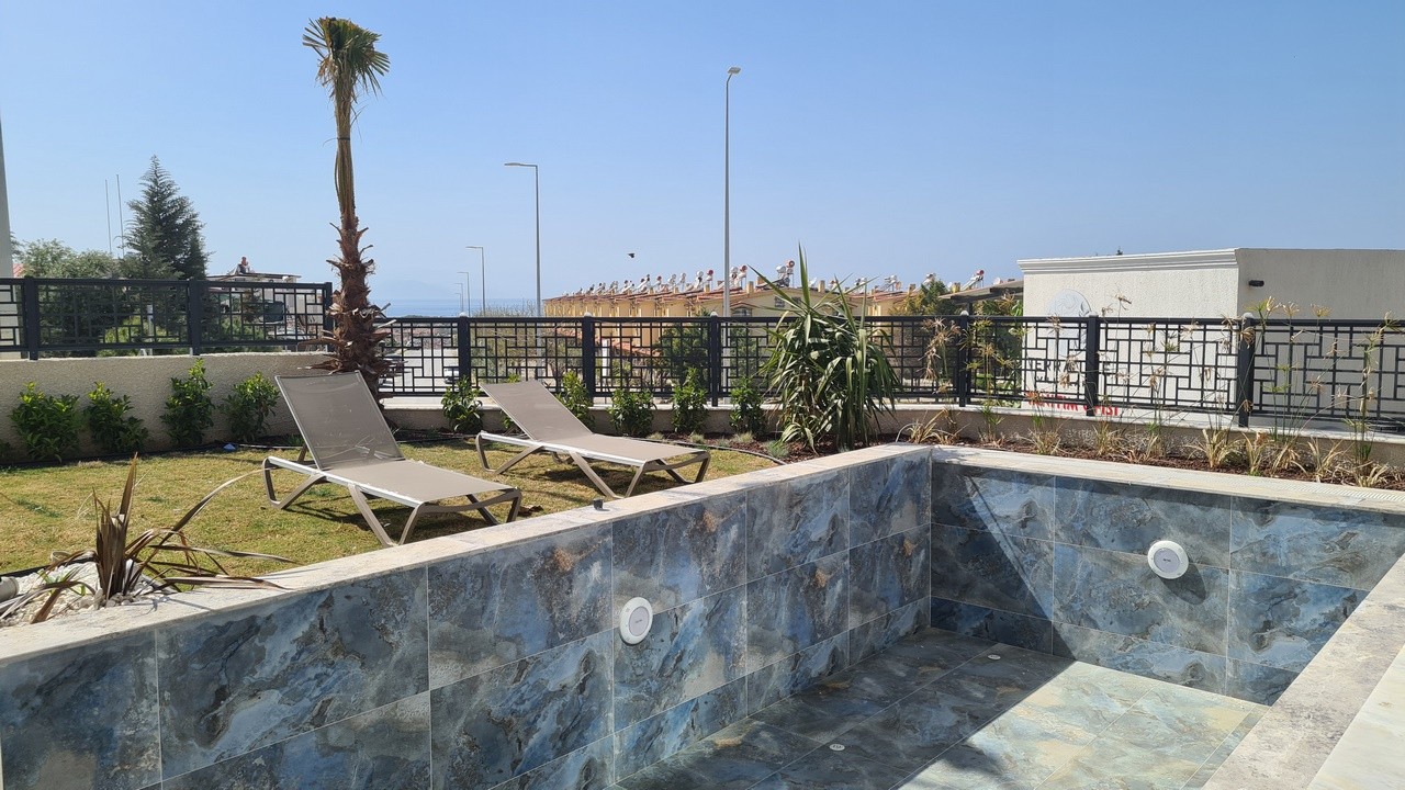 ОТДЕЛЬНАЯ ВИЛЛА С ВИДОМ НА МОРЕ В КУШАДАСЫ.