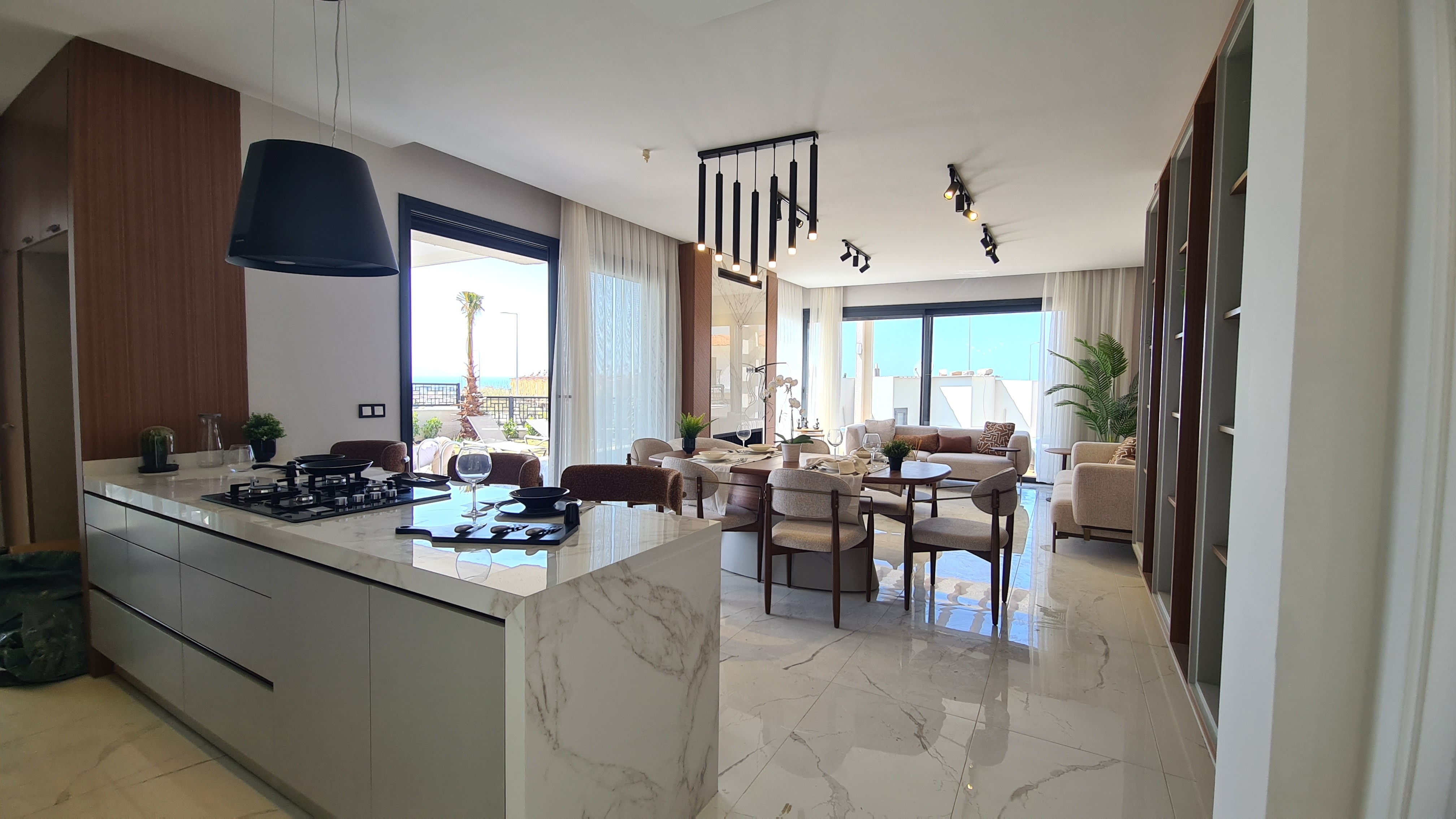 ОТДЕЛЬНАЯ ВИЛЛА С ВИДОМ НА МОРЕ В КУШАДАСЫ.