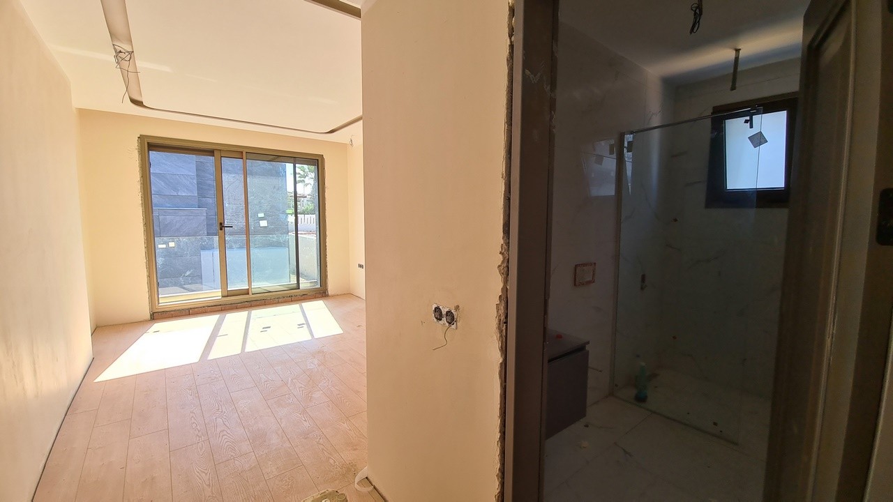 GREEN BEACH BEACH FRONT VILLAS FROM OFF-PLAN STUNNING LOCATION