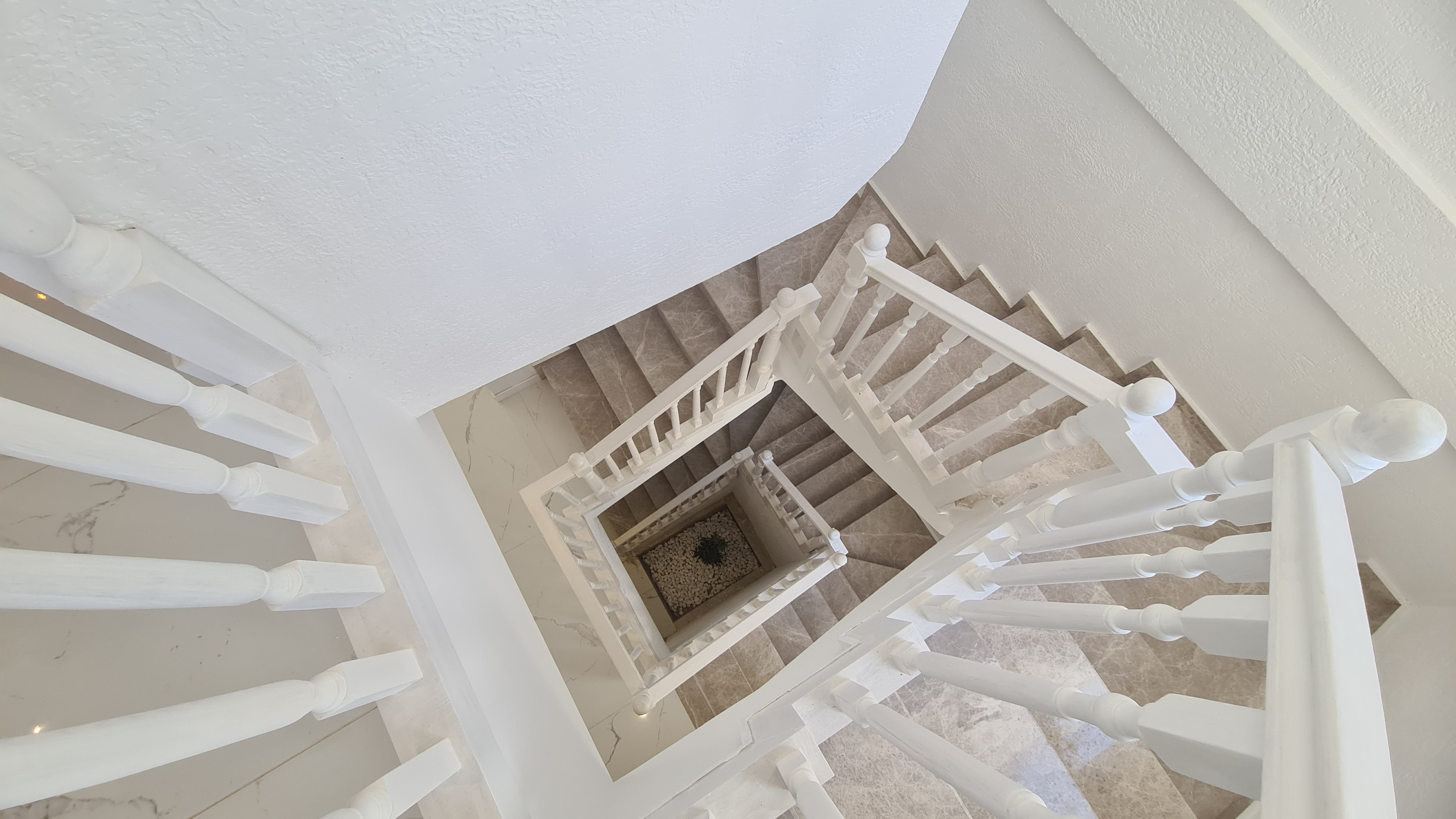 Country Style Semi-Detached Villa For Sale