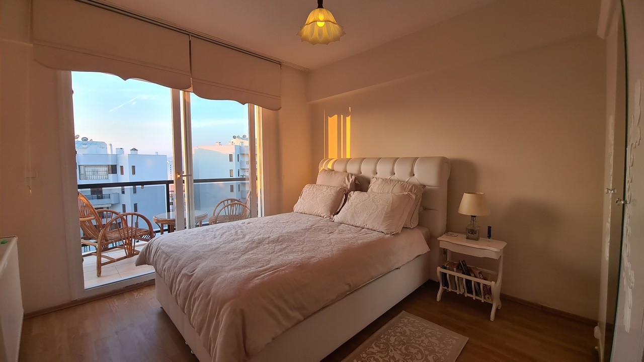 Aparment For Sale in City Center Just Opposite Marina