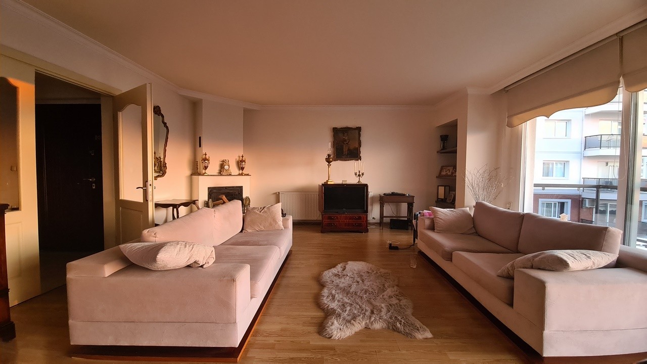 Aparment For Sale in City Center Just Opposite Marina