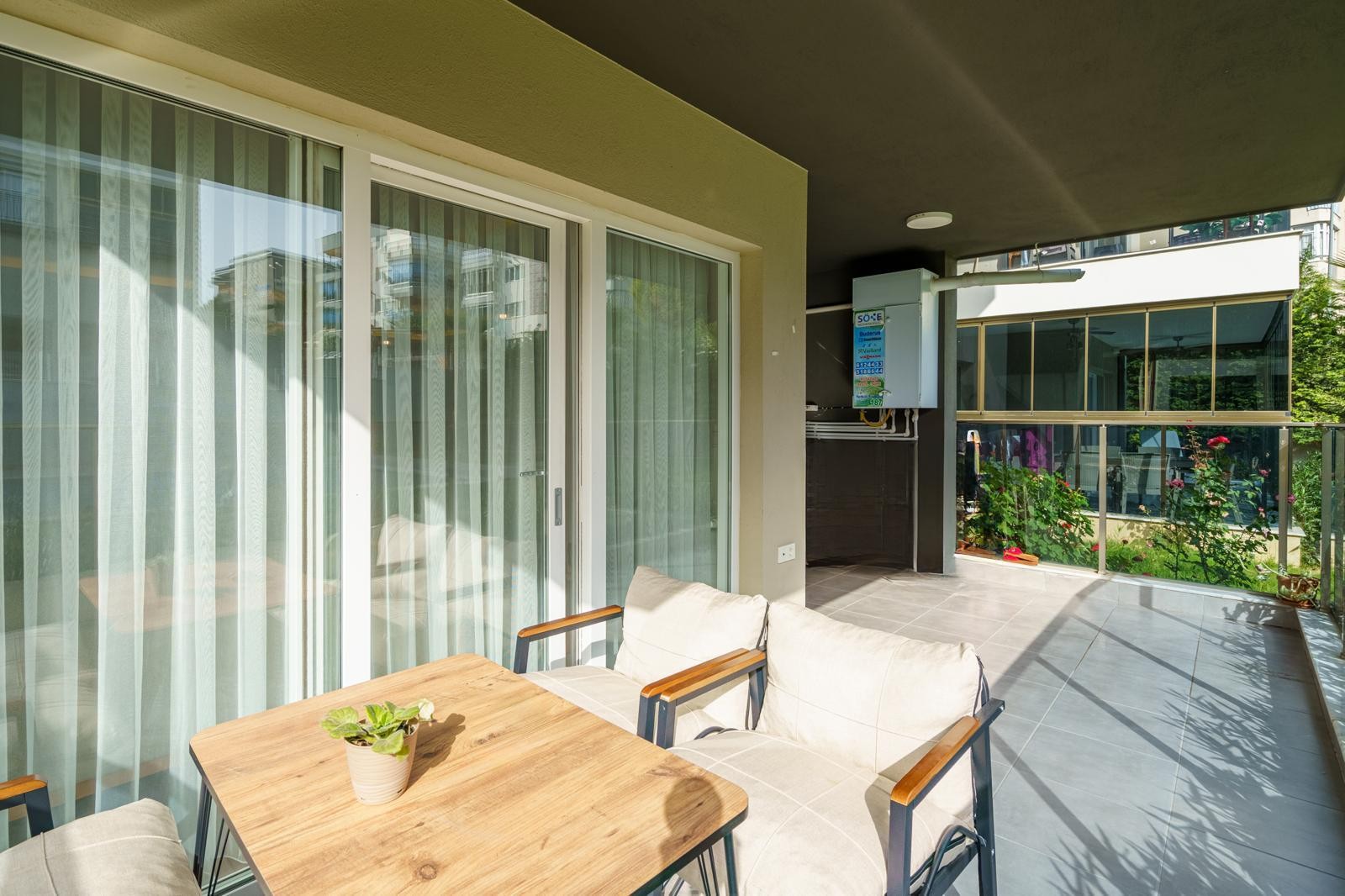 SPECIALLY DESIGNED SPACIOUS 2+1 GARDEN FLOOR