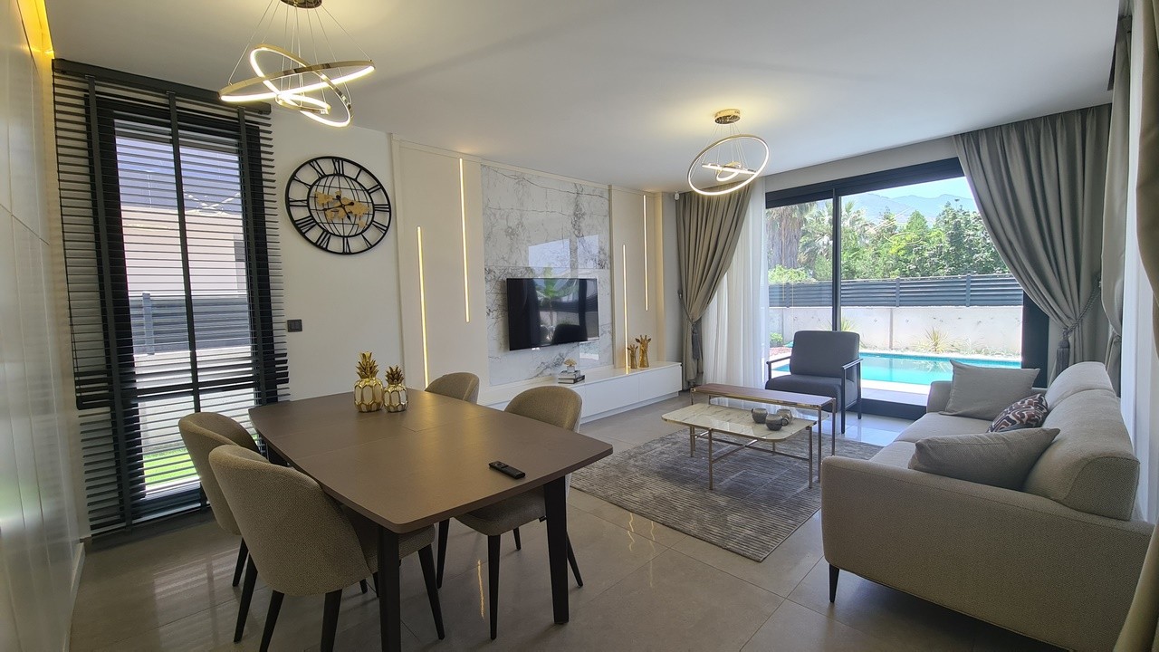 PRIVATE DETACHED VİLLA 300 SQM GARDEN IN GÜZELÇAMLI