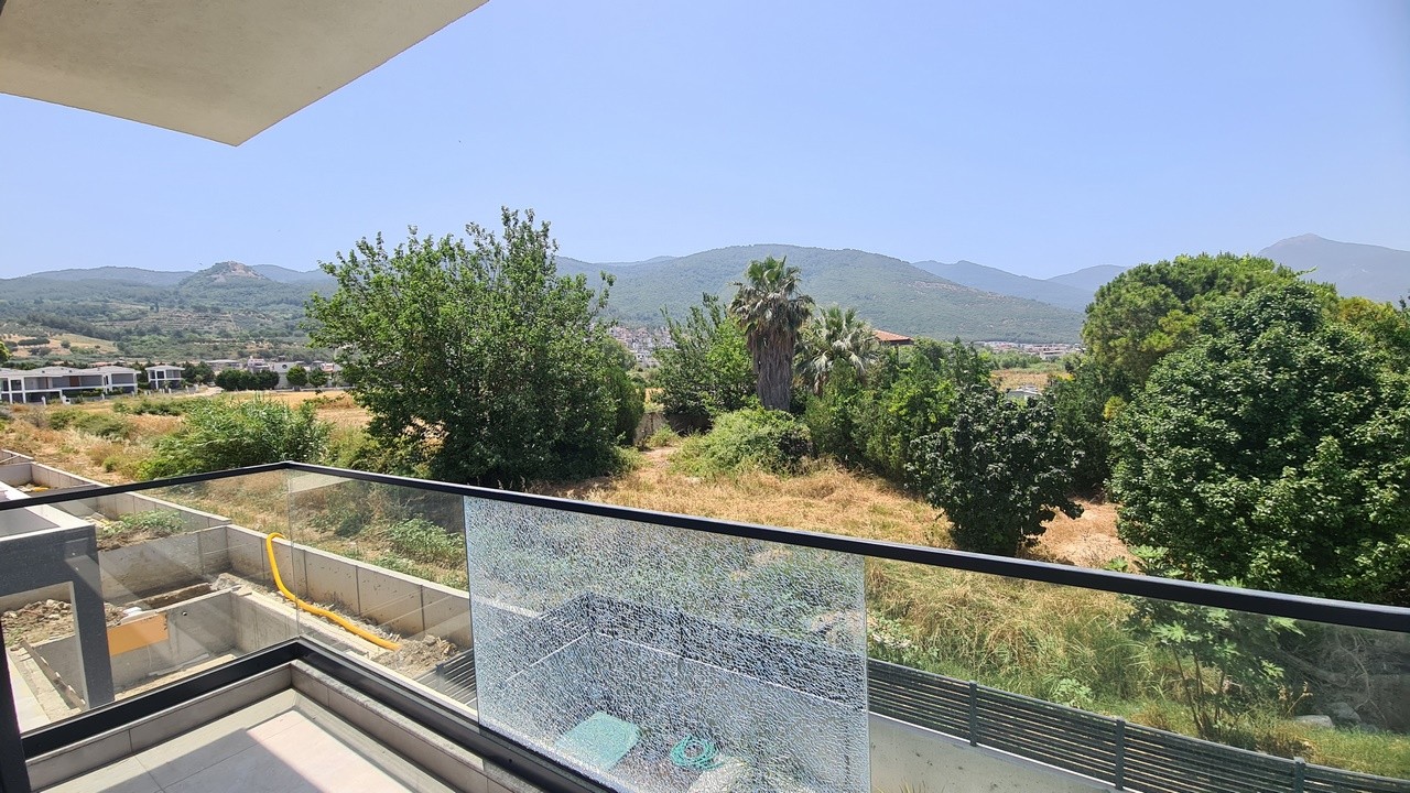 PRIVATE DETACHED VİLLA 300 SQM GARDEN IN GÜZELÇAMLI