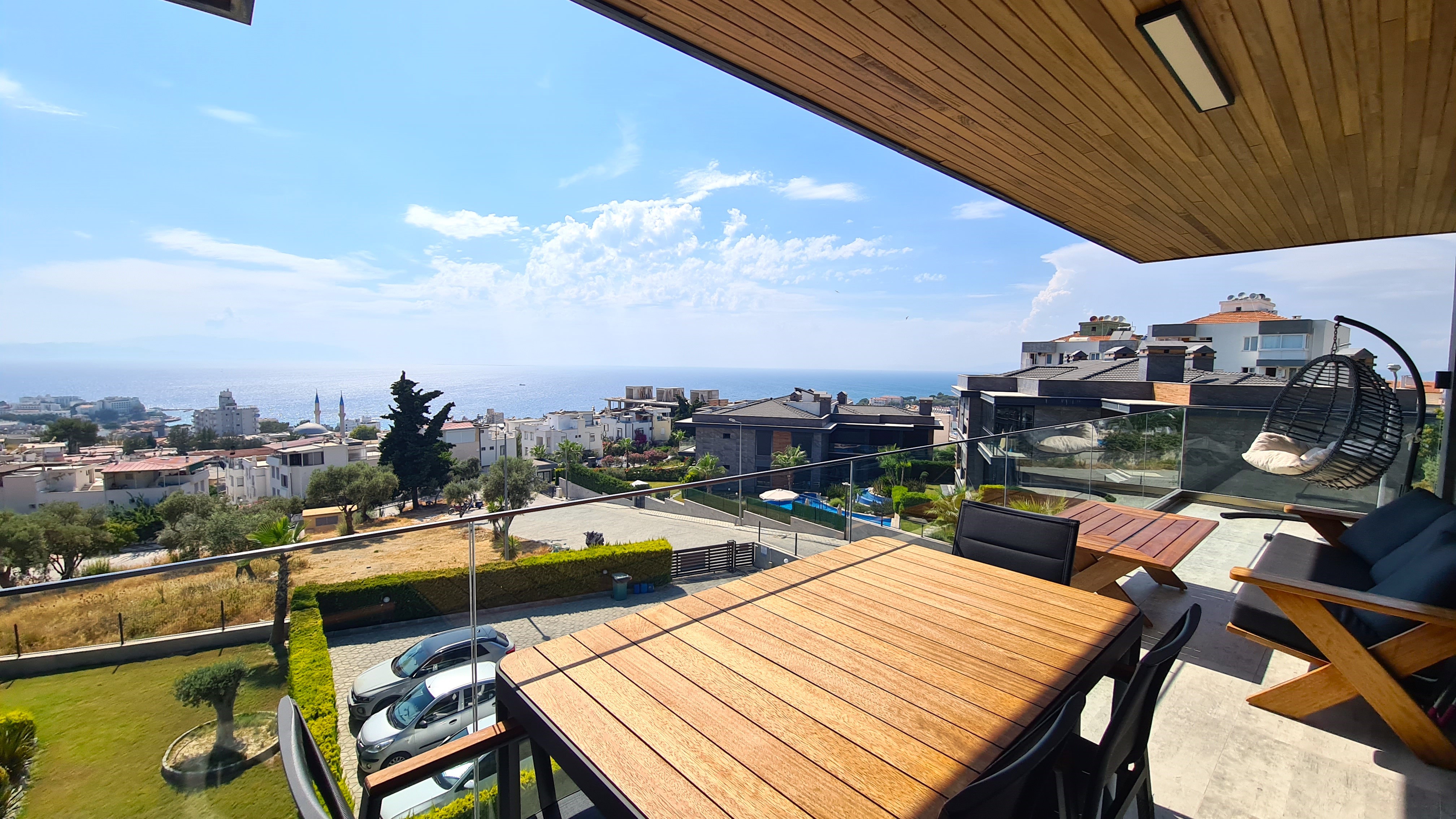 Luxury 3+1 Apartment with Full Sea View, Within Walking Distance to Ladies Beach, in a Prestigious Complex