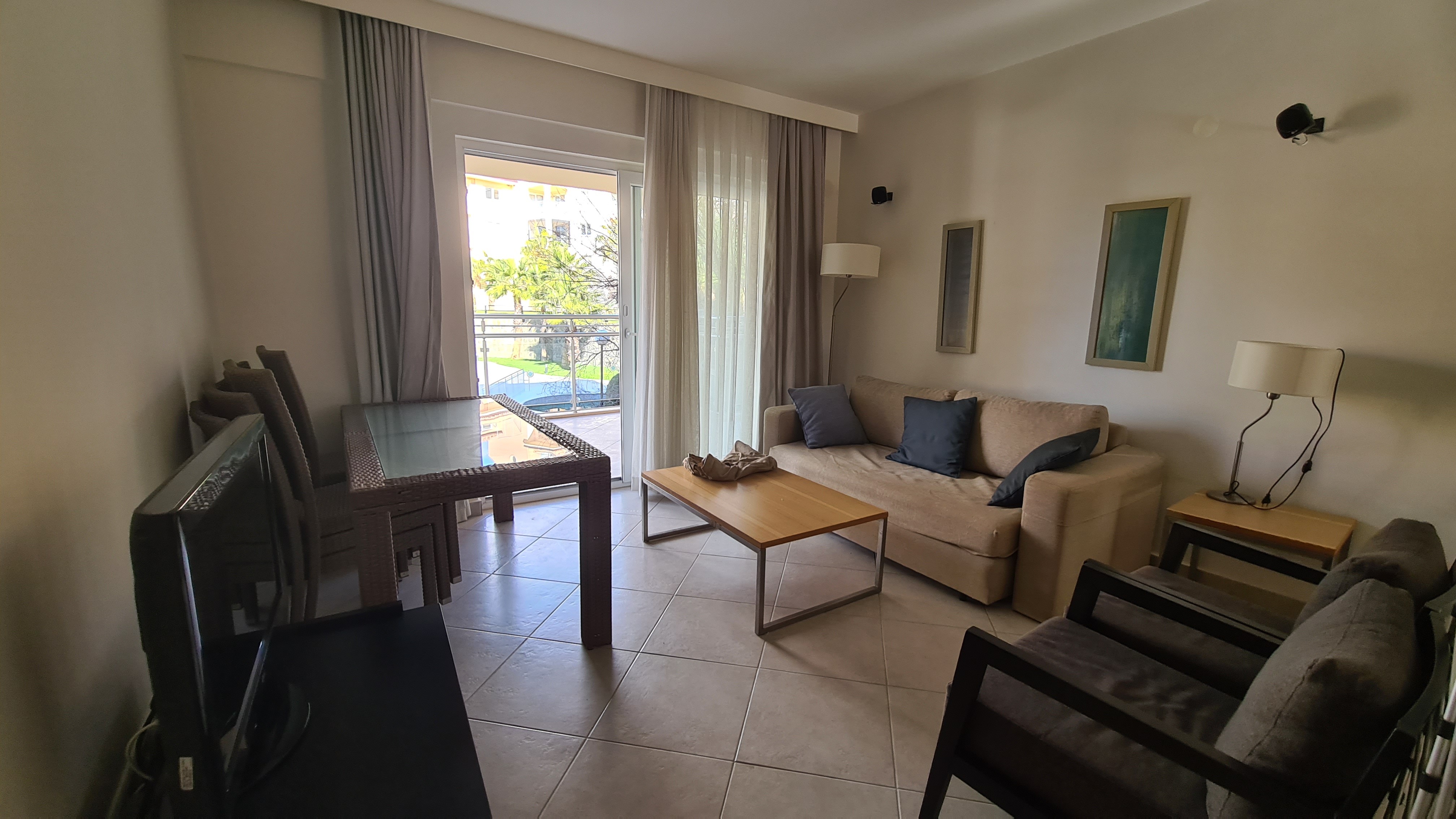 Luxury Golf Resort Spa Hotel, Opportunity with 2+1 Apartment