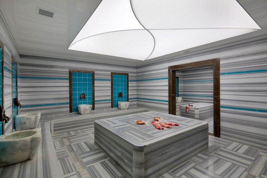 Luxury Golf Resort Spa Hotel, Opportunity with 2+1 Apartment