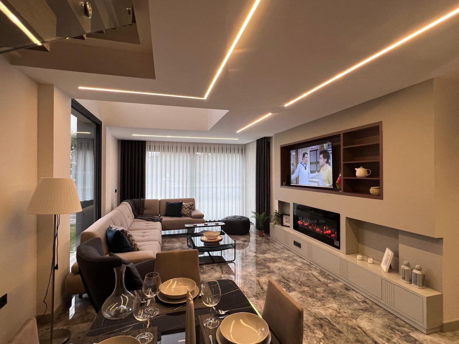 Modern Architecture 4+1 Villa in Davutlar