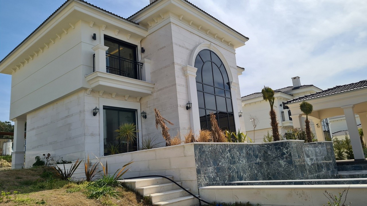 Luxury Villa with Sea View for Sale in Soğucak, Kuşadası