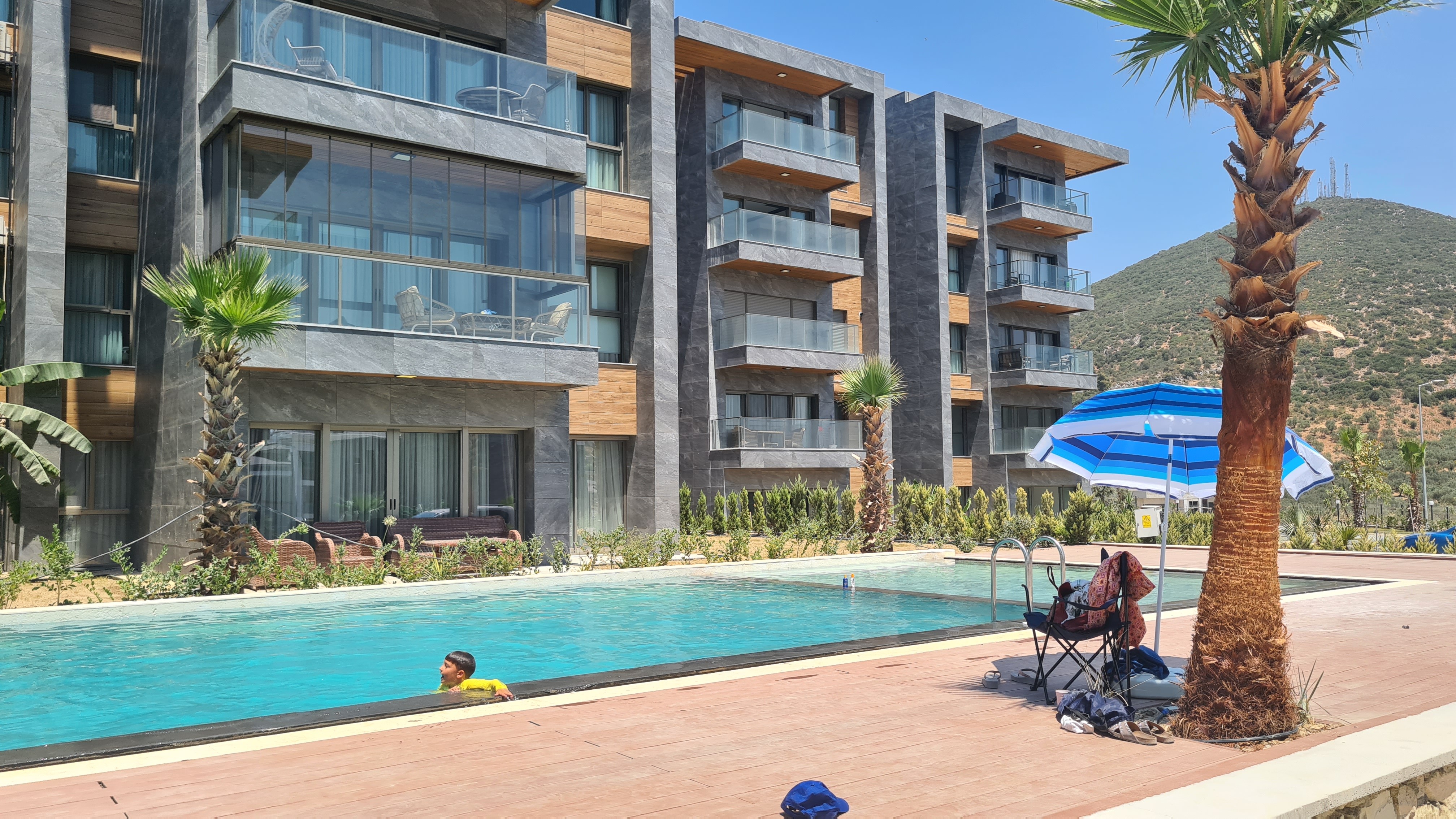 Opportunity 1+1 apartment for sale in luxury new project