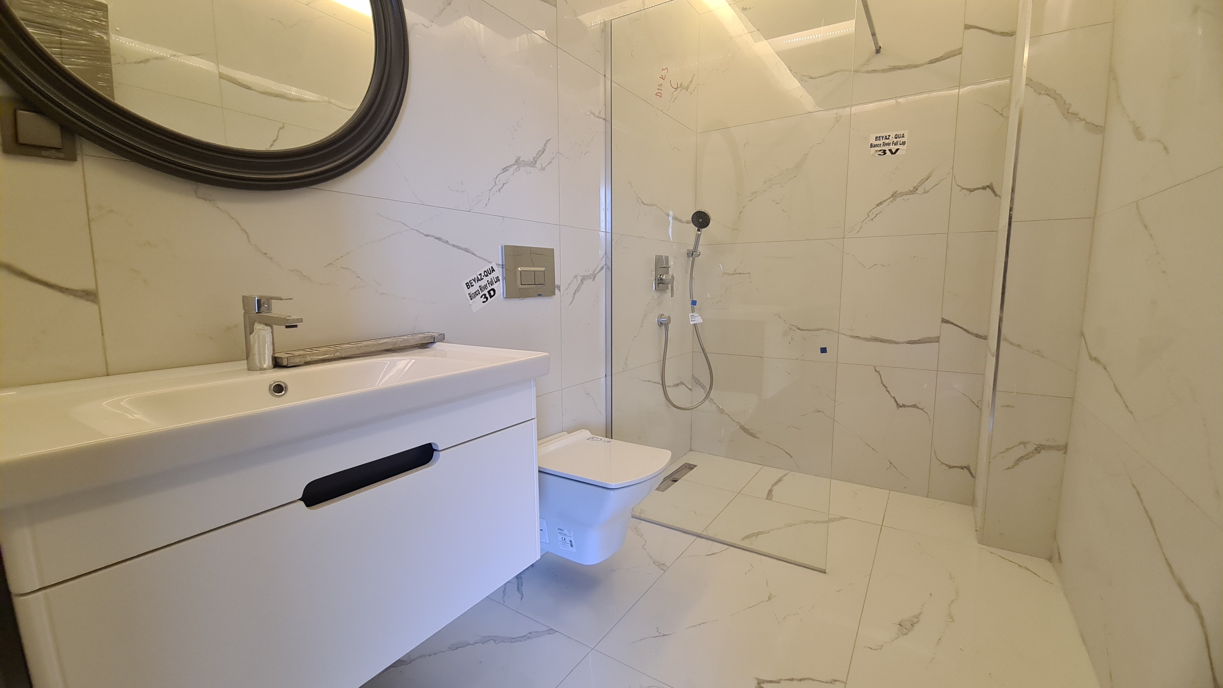 Opportunity 1+1 apartment for sale in luxury new project