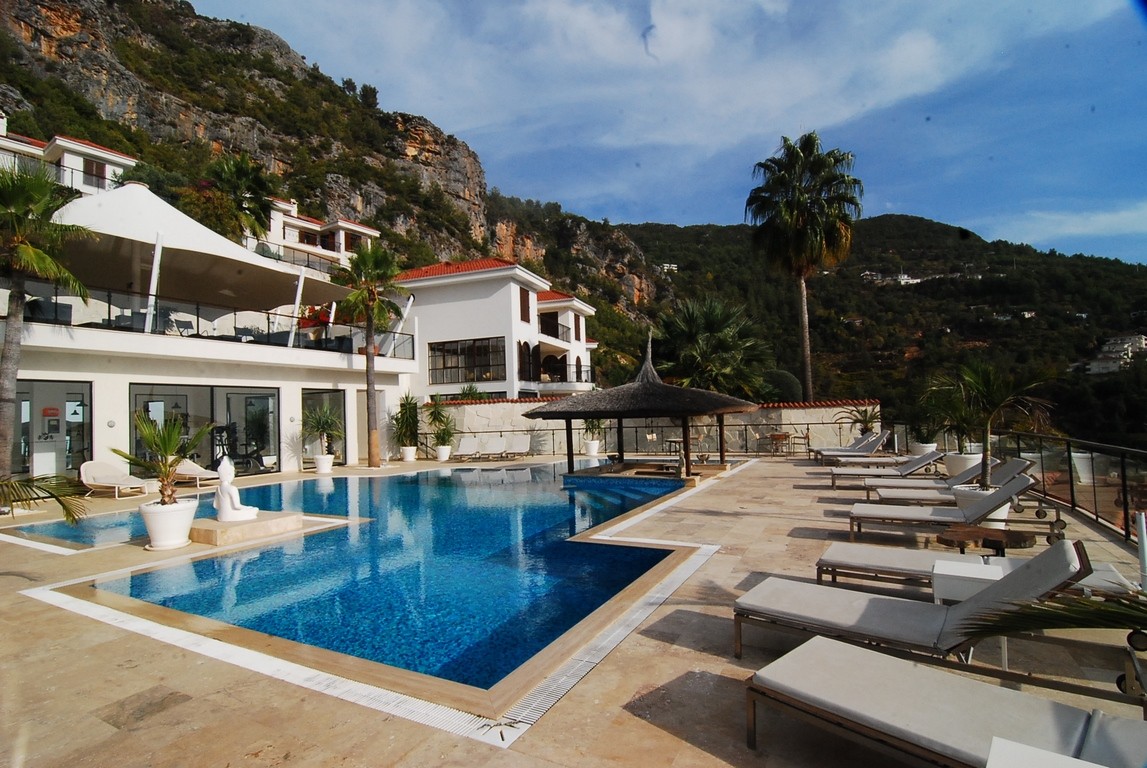 Unique Villa For Sale in Oasis sky Club in Alanya Turkey