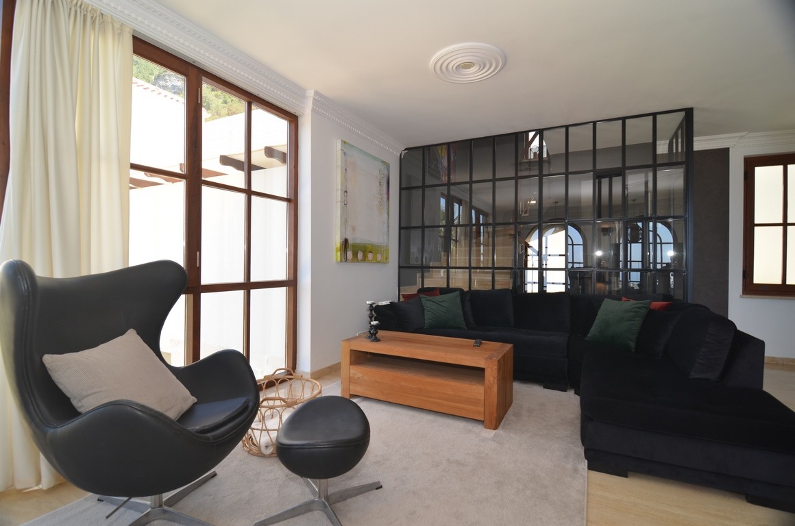 Unique Villa For Sale in Oasis sky Club in Alanya Turkey