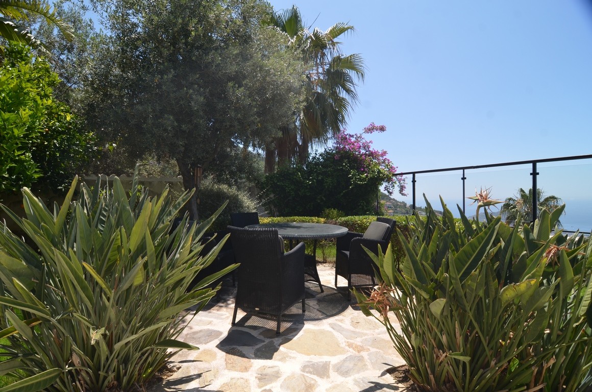 Unique Villa For Sale in Oasis sky Club in Alanya Turkey