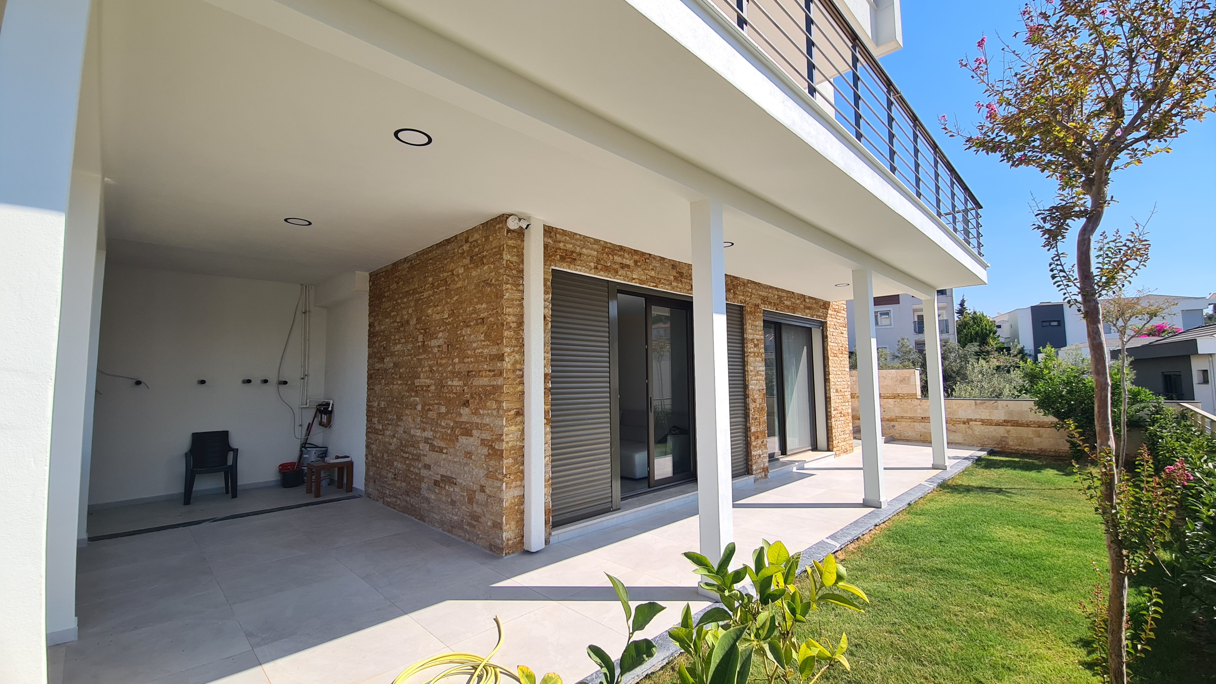 For Sale: Unique Sea-View Fully Furnished Triplex Villa, Just 500 Meters from the Beach