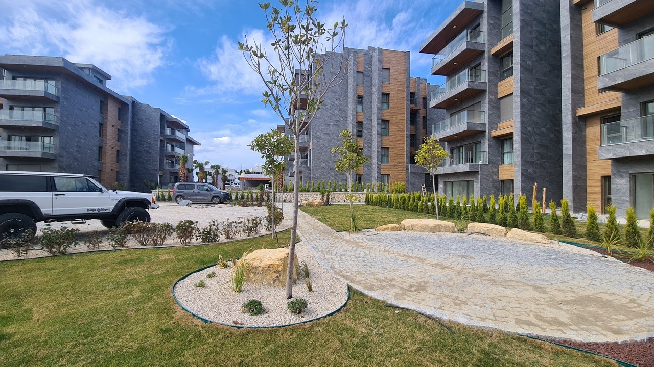 Luxury Apartment in a modern complex in kusadasi for sale