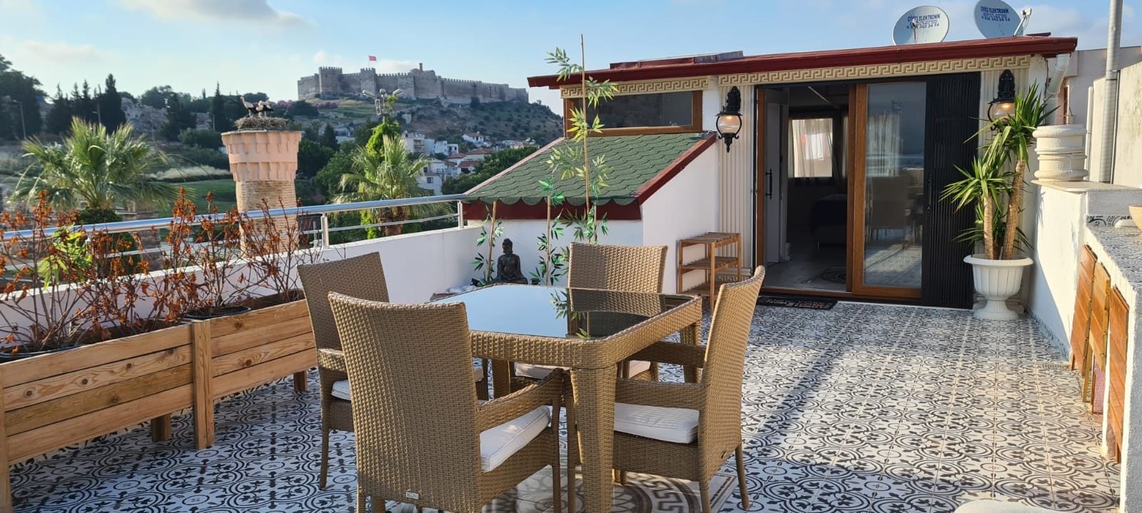An unusual Rooftop Duplex in the very heart of Selçuk, Very Close to the Ancient City of Ephesus