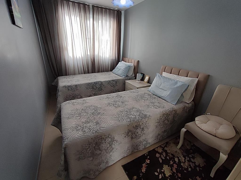 Semi-Detached 5 Bedroom 3 Bathroom Holiday Home with Spacious Garden, Just 50 Meters from Ladies Beach, Kuşadası