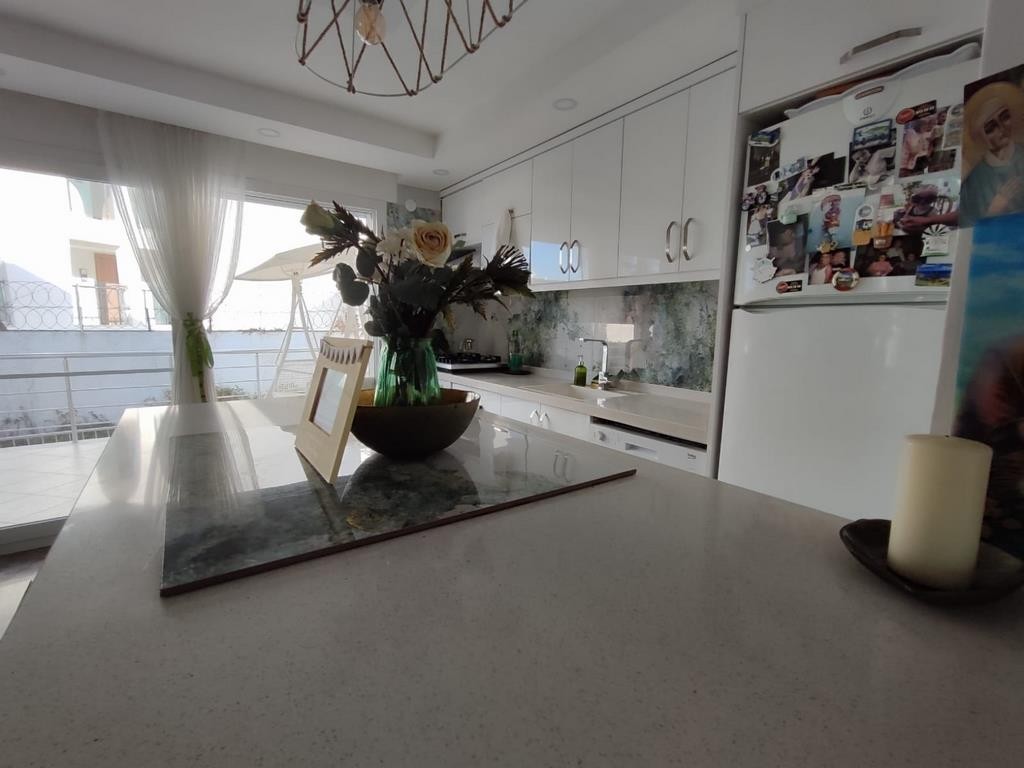 Semi-Detached 5 Bedroom 3 Bathroom Holiday Home with Spacious Garden, Just 50 Meters from Ladies Beach, Kuşadası